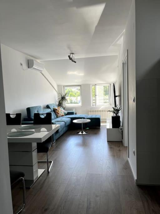 Yulia's apartment view 2