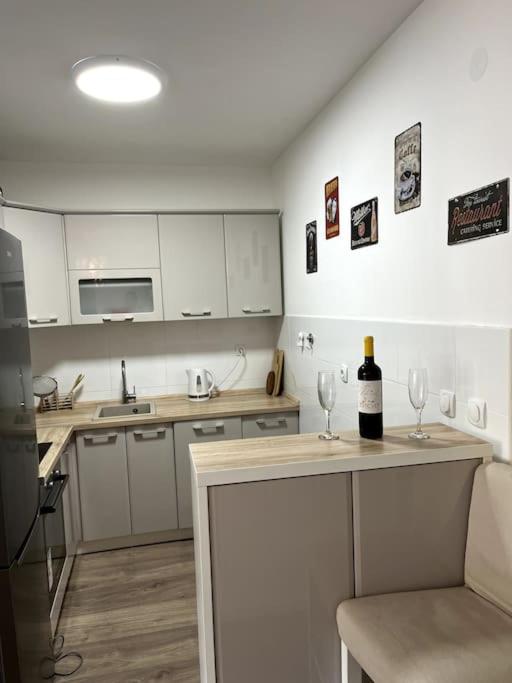 Yulia's apartment view 3