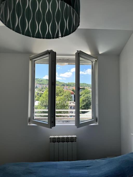 Yulia's apartment view 4
