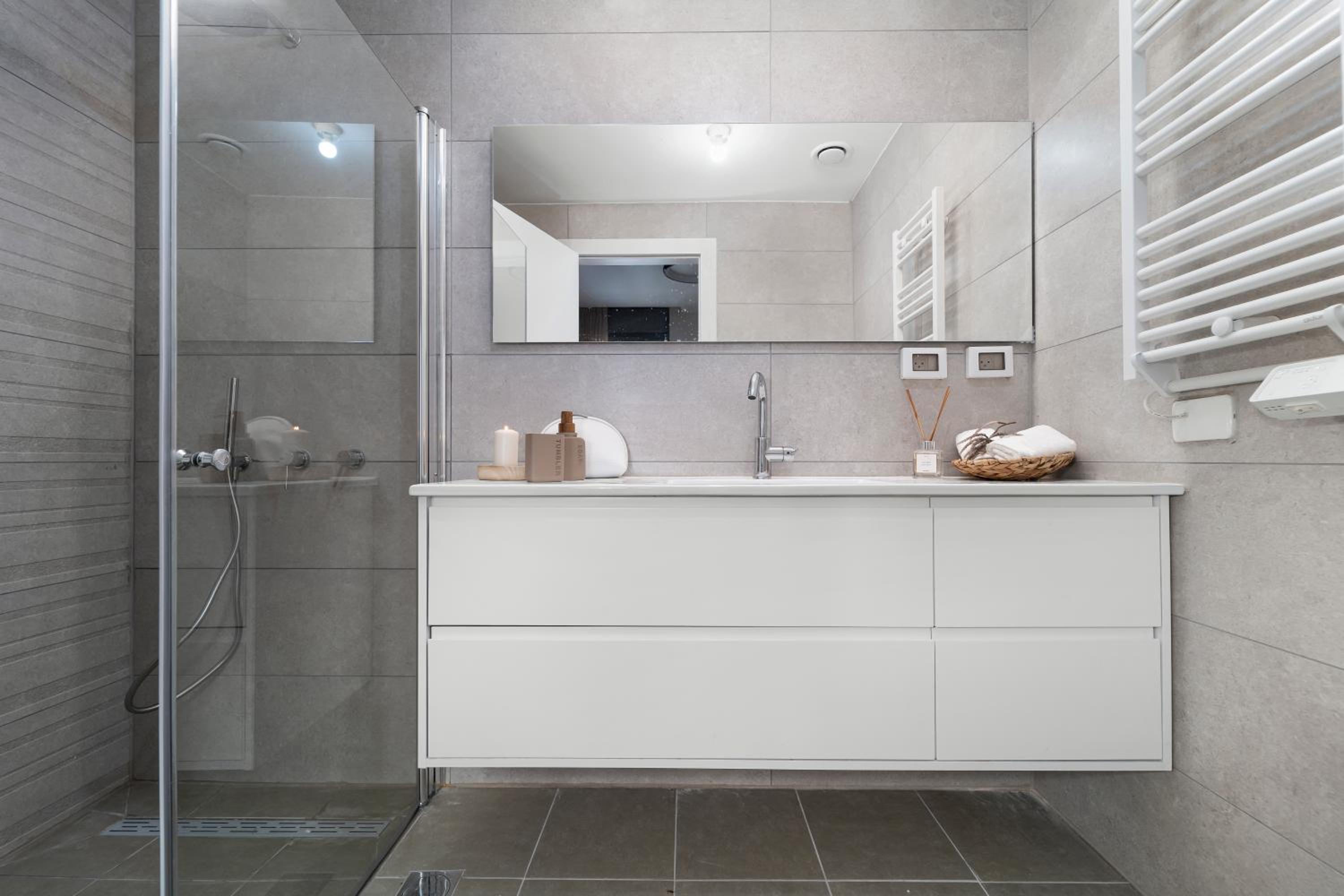 Luxury 2BDR In The Heart Of Jerusalem view 2