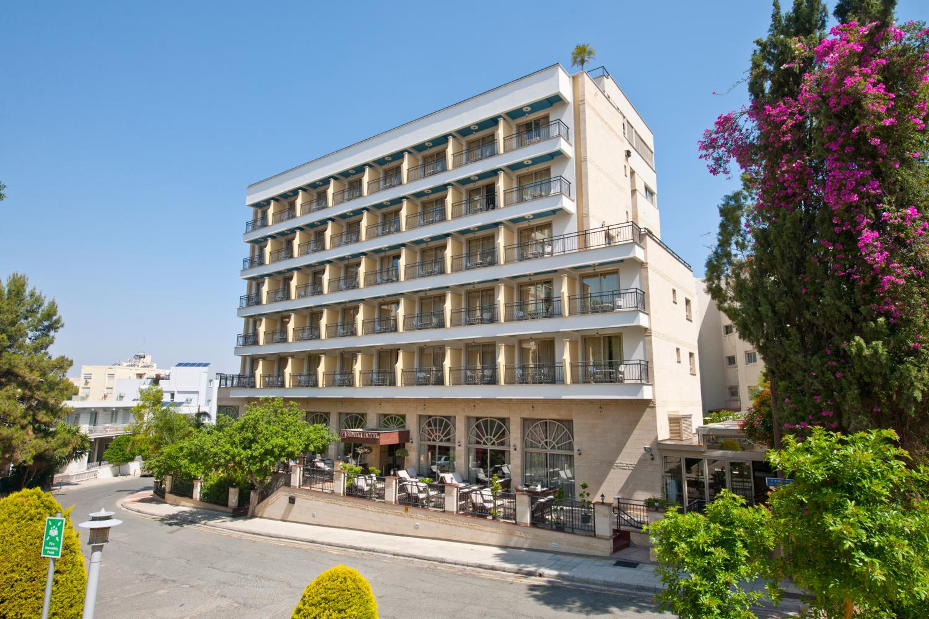 Nicosia Vacations - Semeli Hotel - Property Image 4