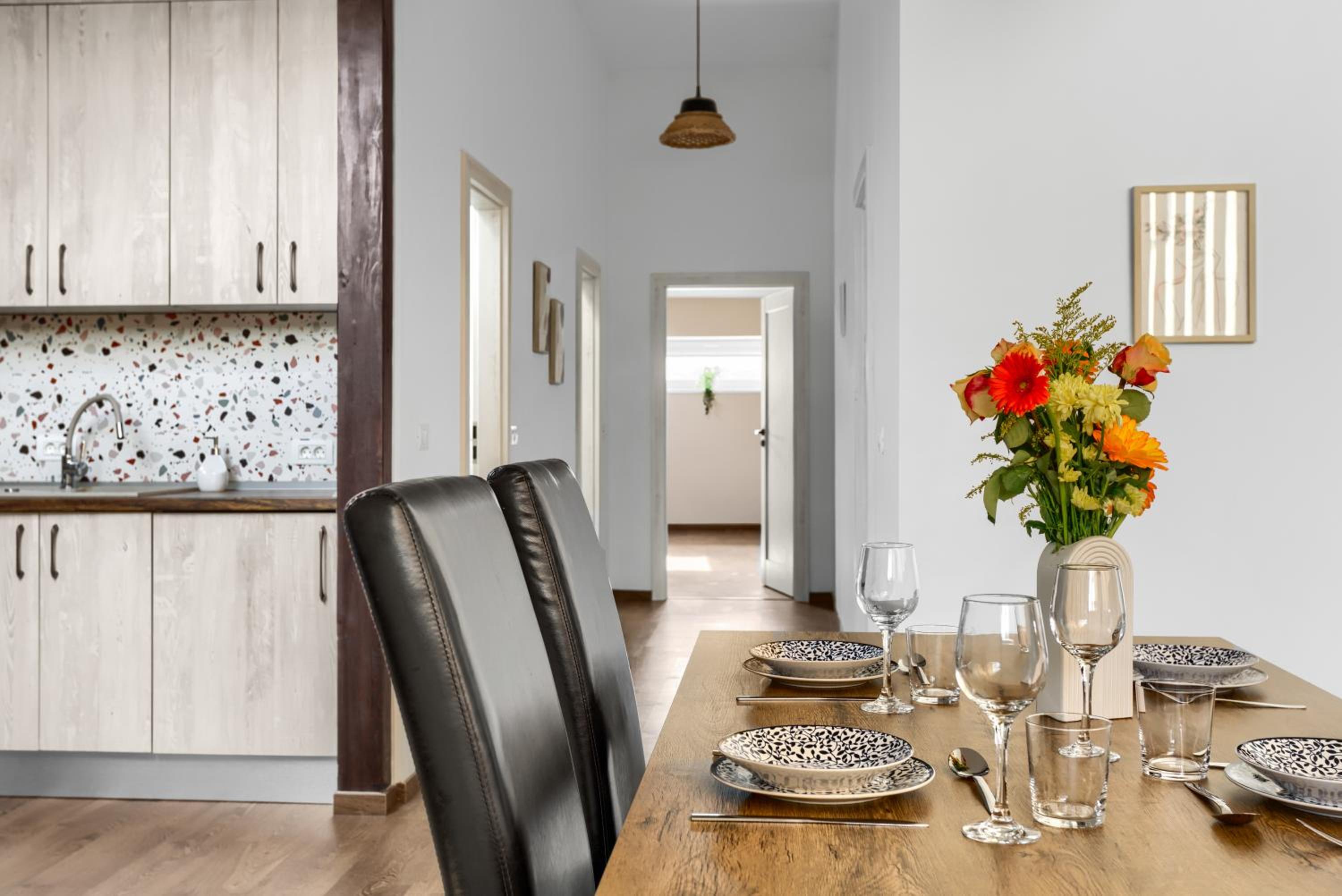 ARI Central Grand SkyView - Family Apartment
