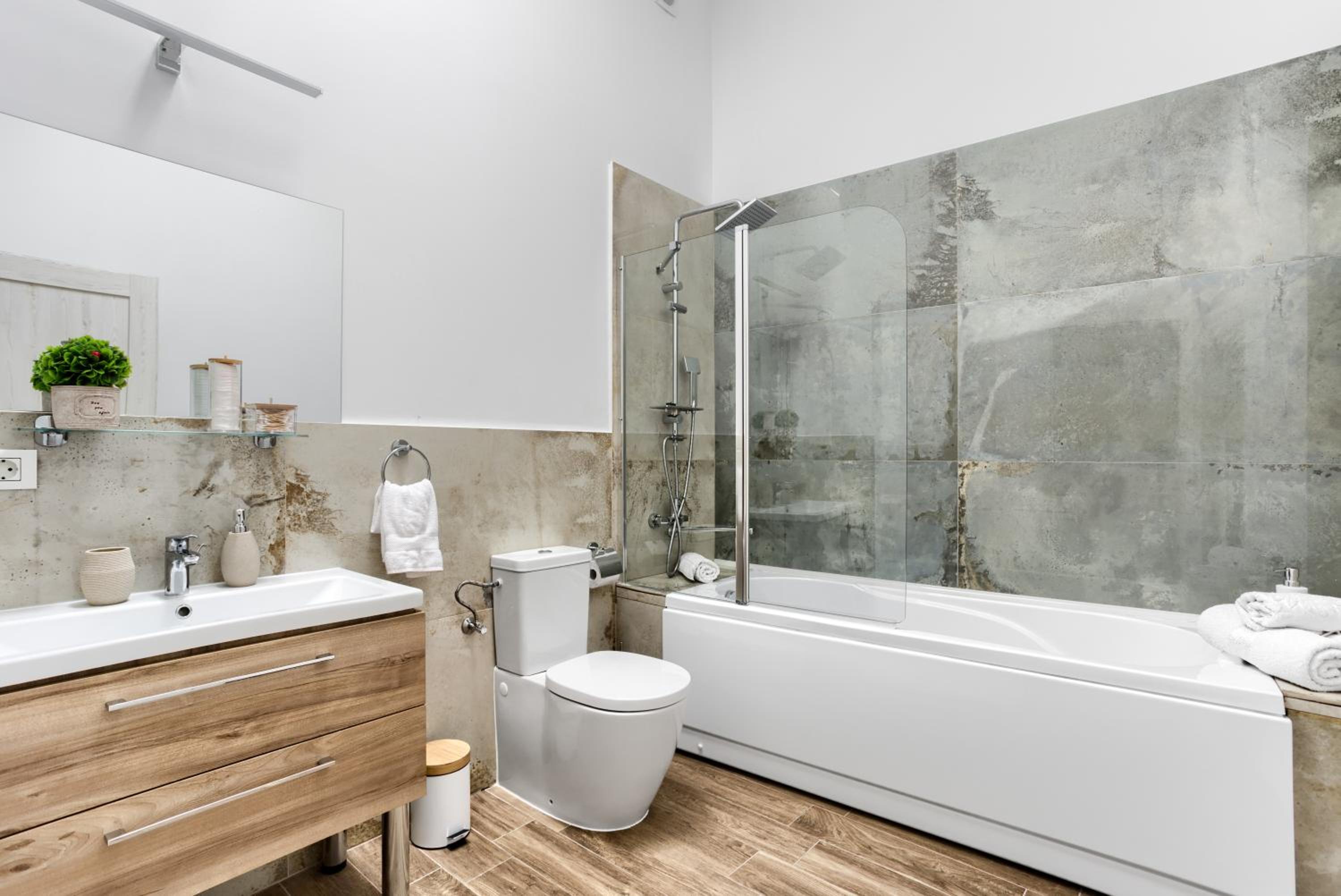 ARI Central Grand SkyView - Family Apartment