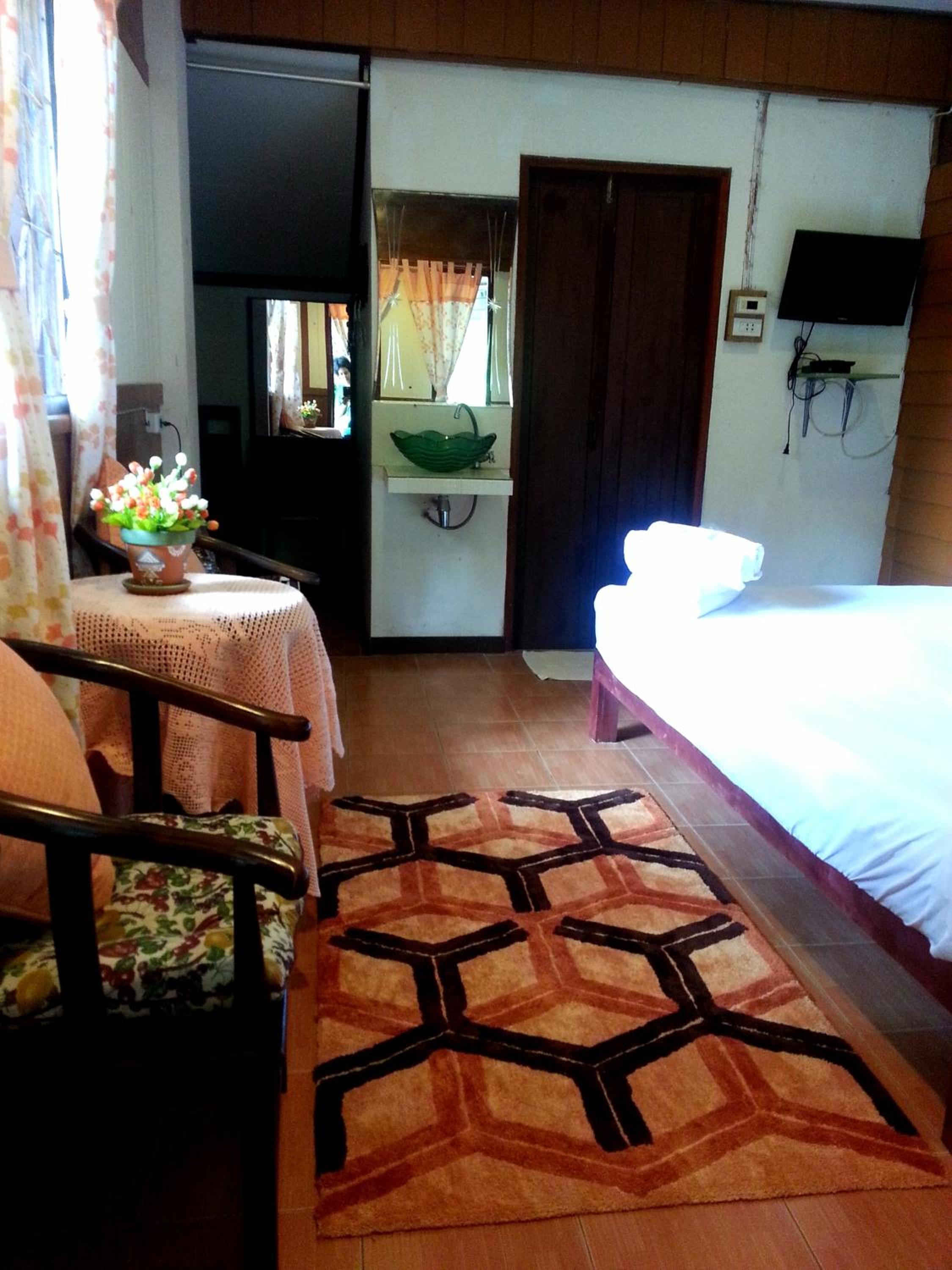 บ้านสนมณีโฮมสเตย์ Bansonmanee Homestay