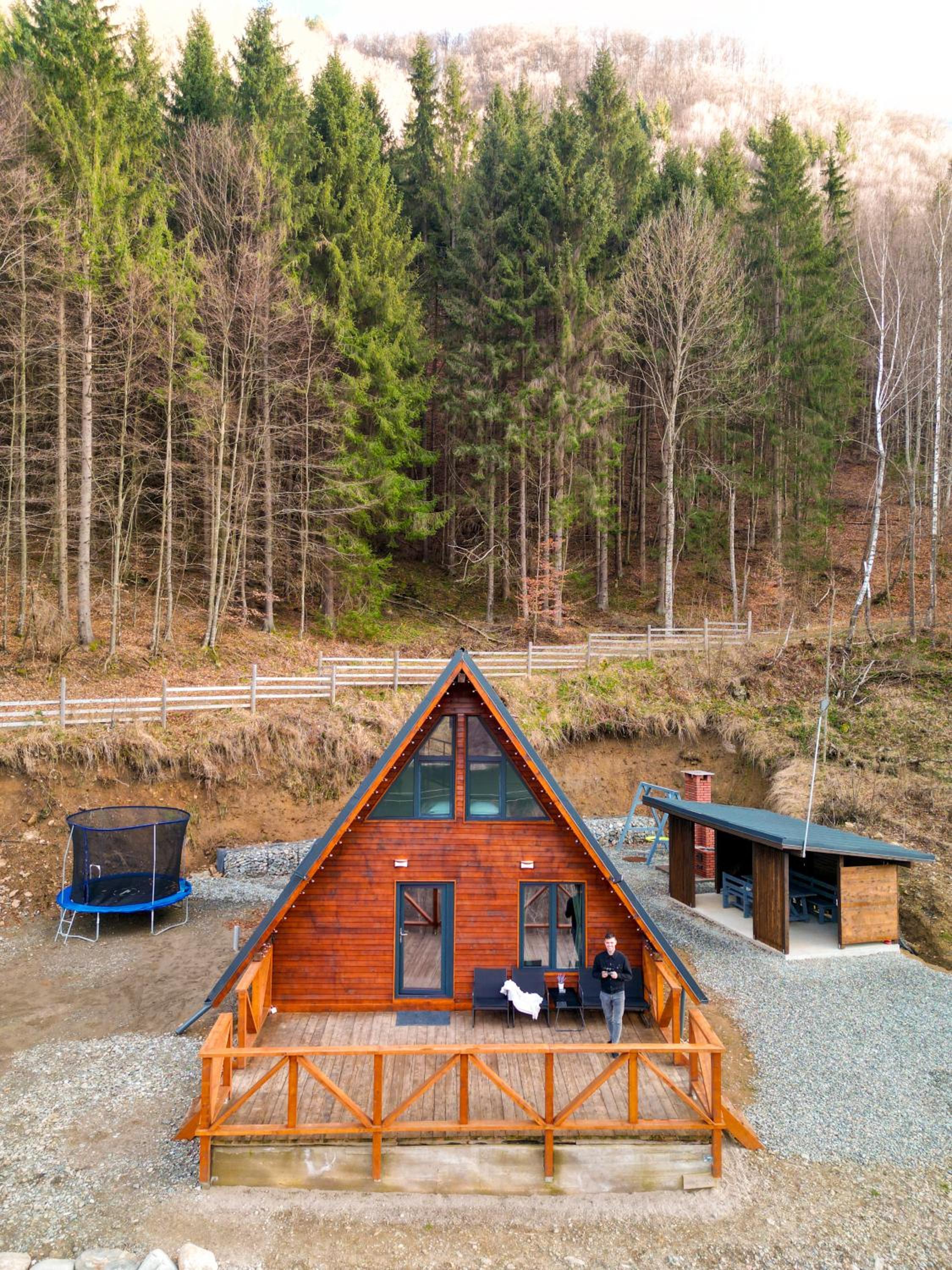 Wild Cabin