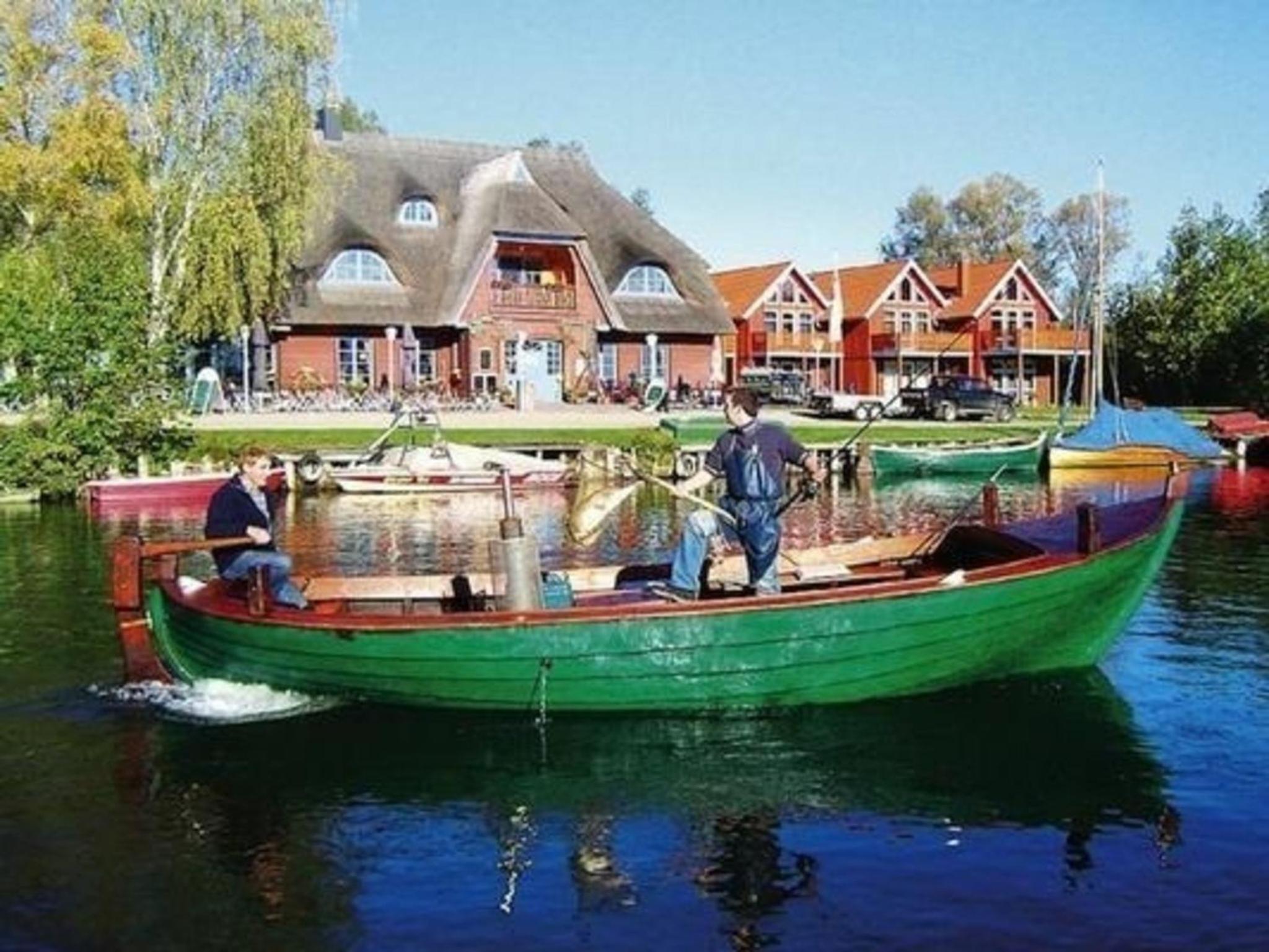 Appartement in Plau Am See mit Garten und Grill view 5