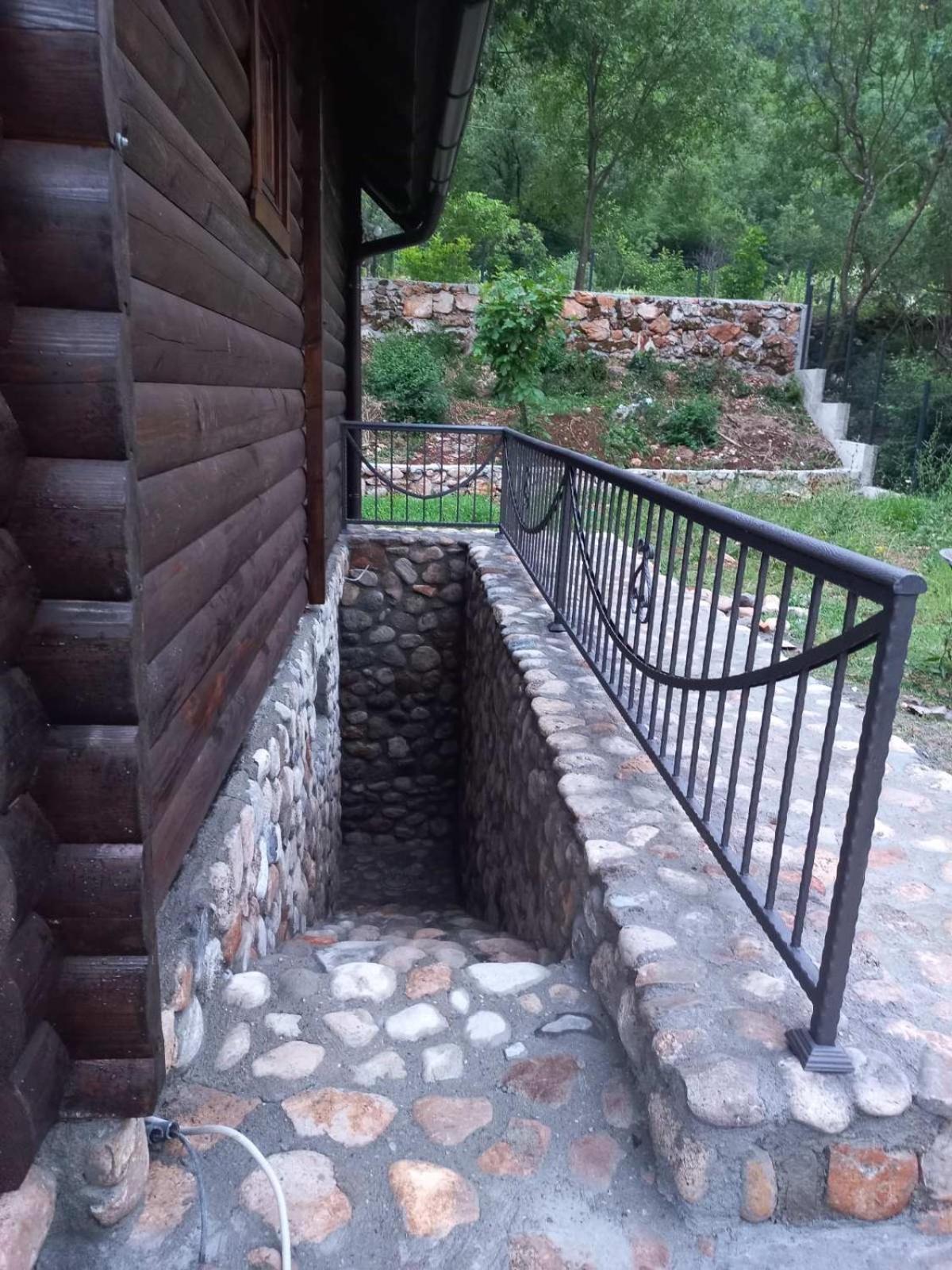 Photo 18