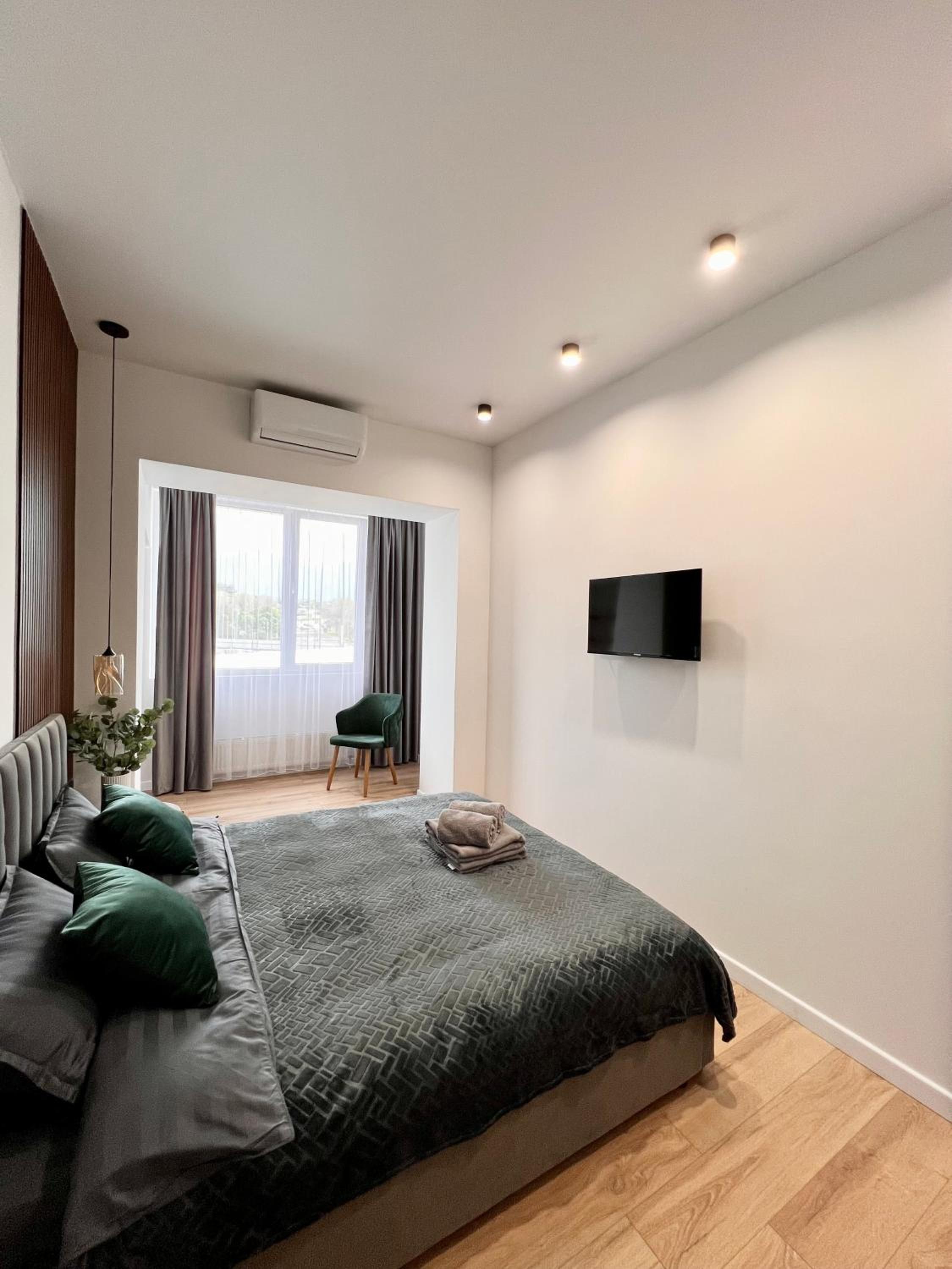 Cozy apartment with an exceptional view of the mountains of Almaty view 5