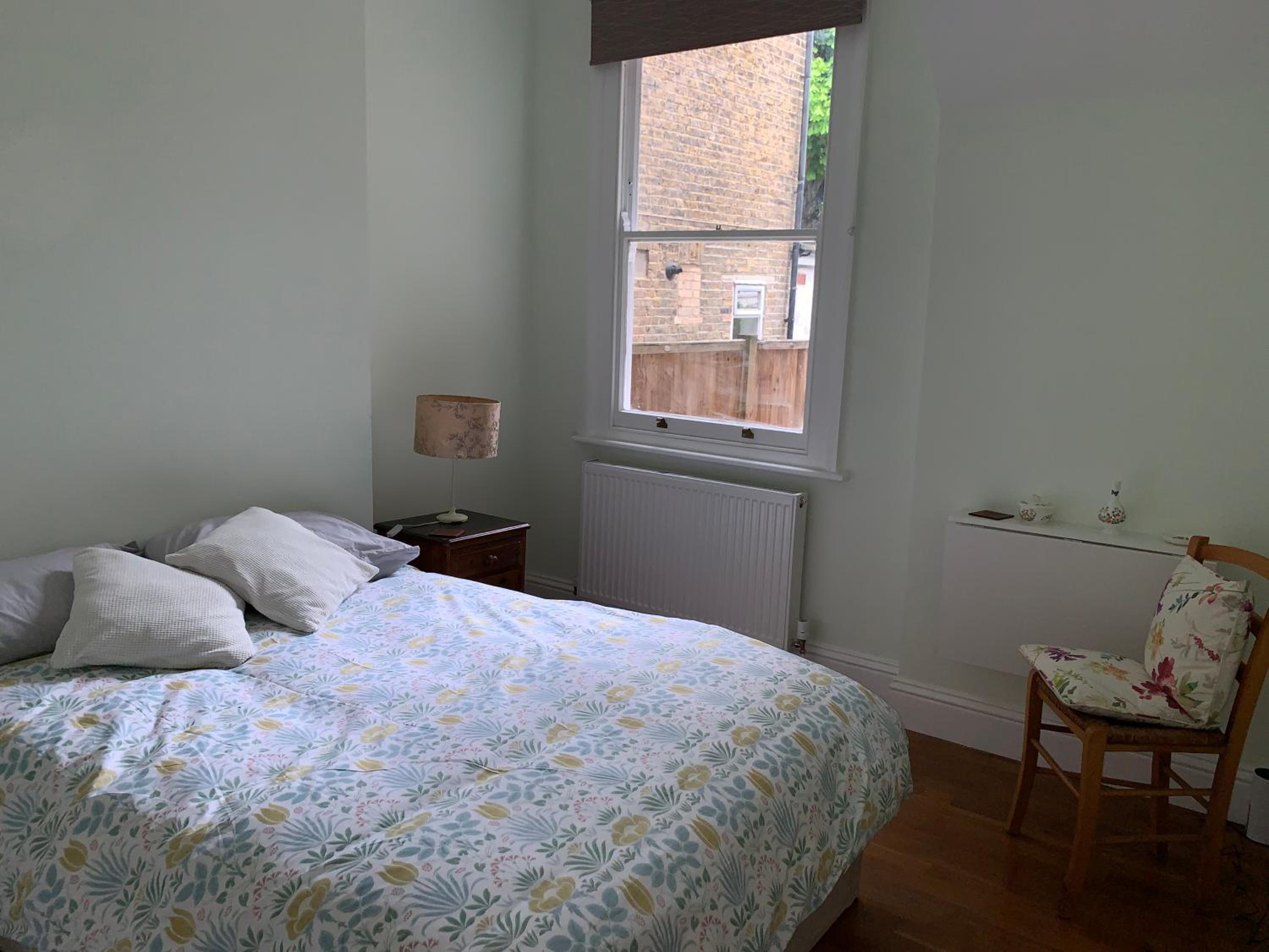 Garden flat-nice natural light