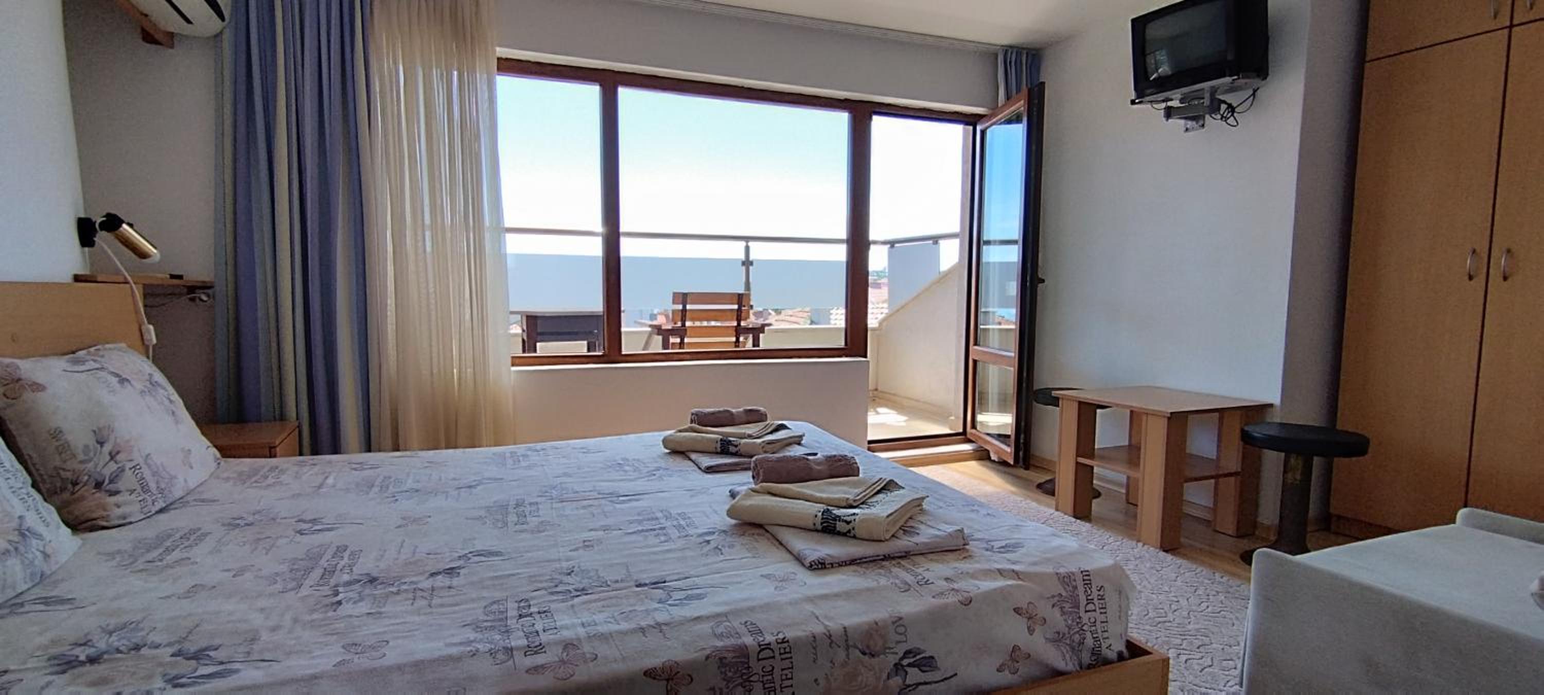 Anchors Guest House