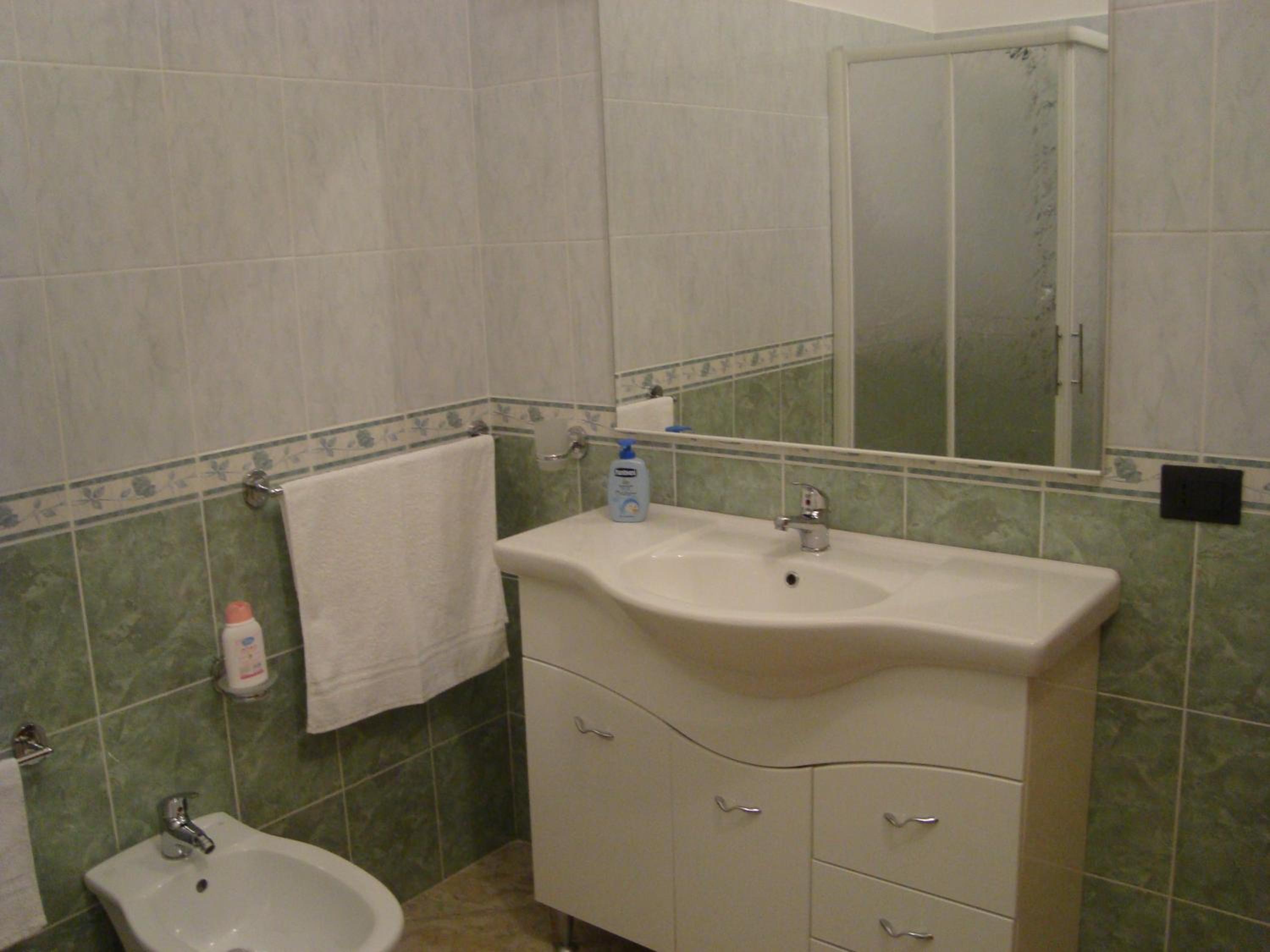 Photo 37
