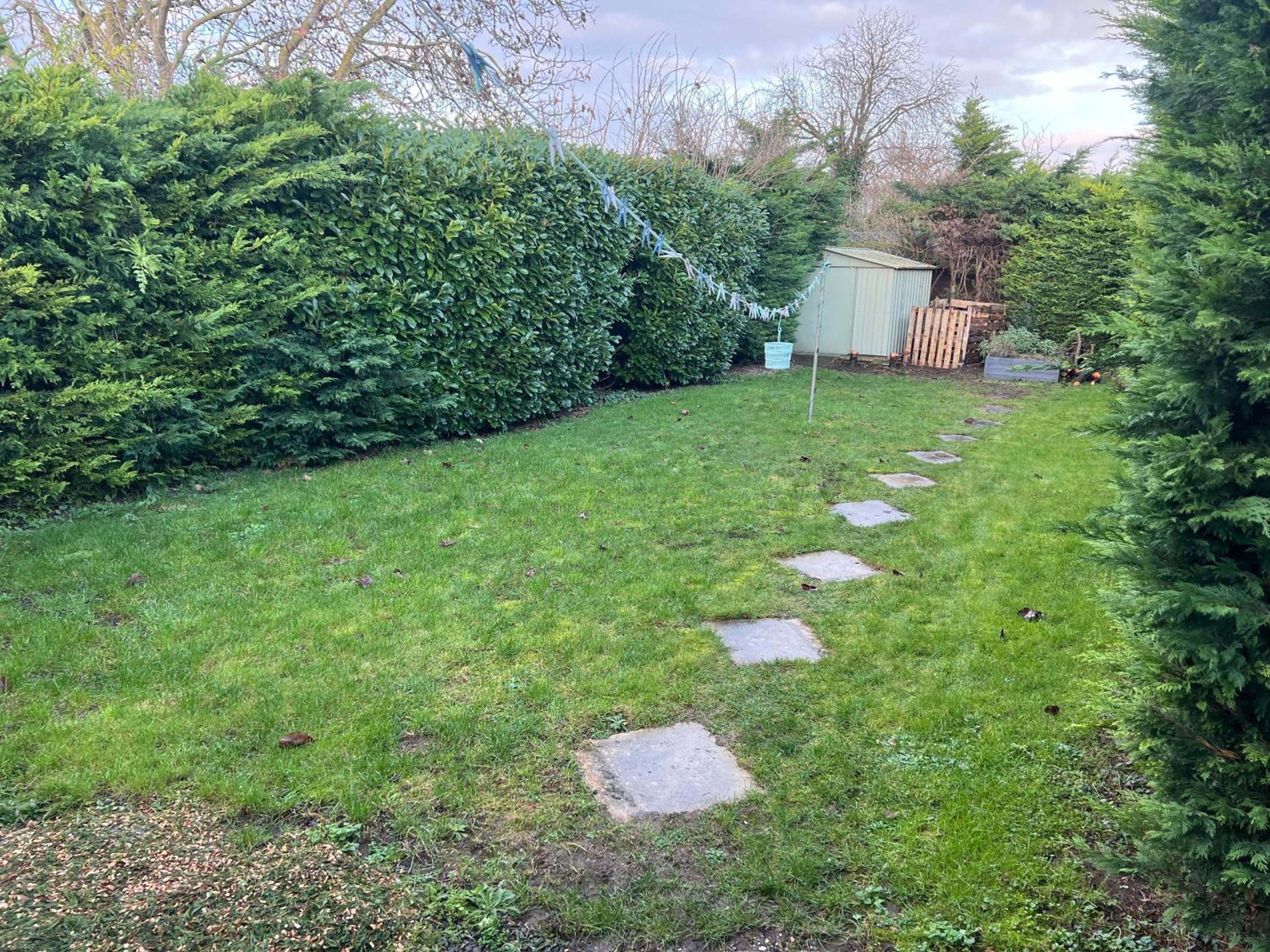 Cozy 3 bedroom bungalow in rural location view 5