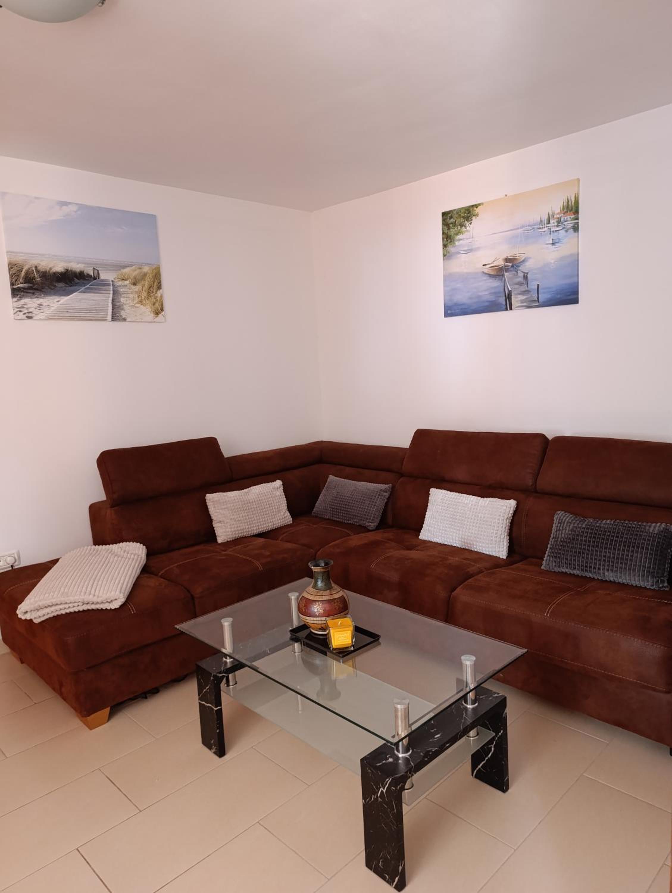 Oasis Apartment