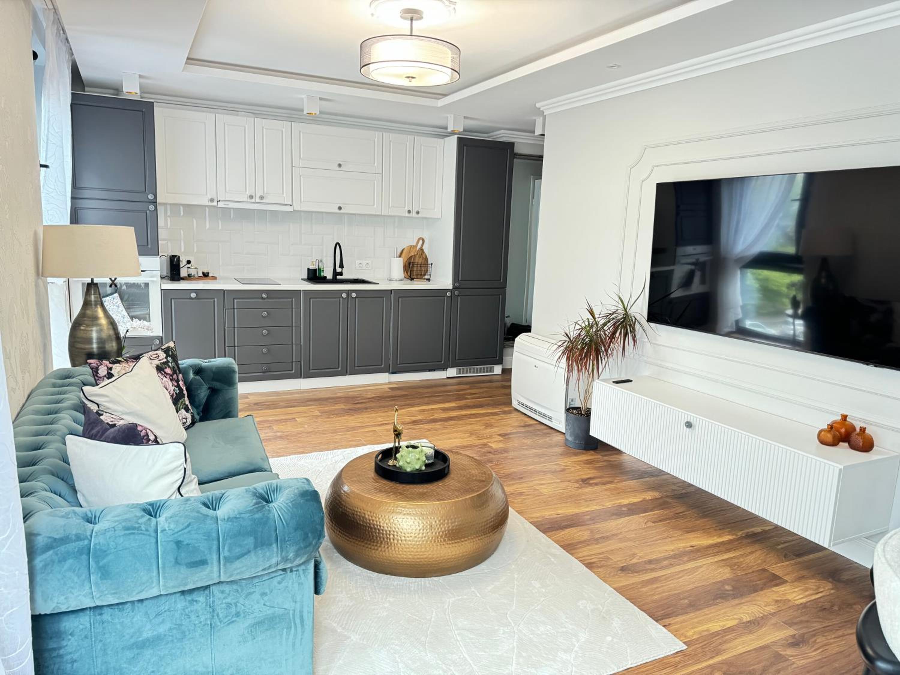 Anabel Home