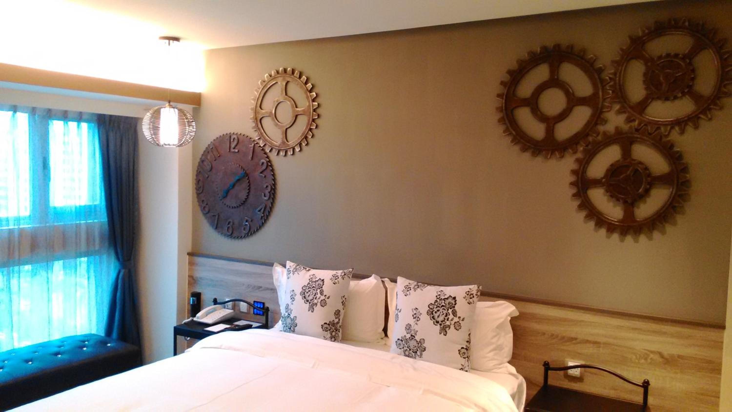 Walker Hotel. Ximen