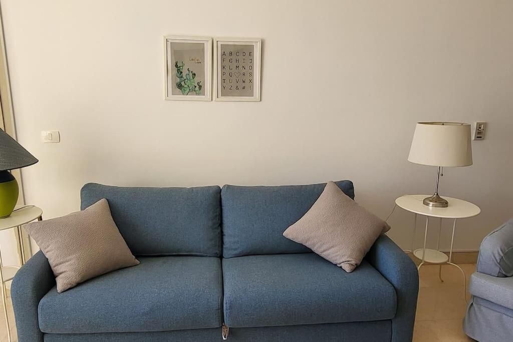 Azzurra sea view one bedroom apartment view 4