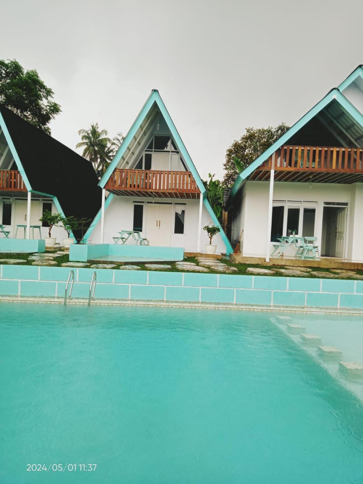 Ellada Villas Megamendung view 5