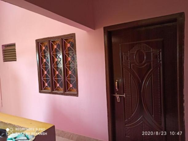 1 BEDROOM FOR RENT