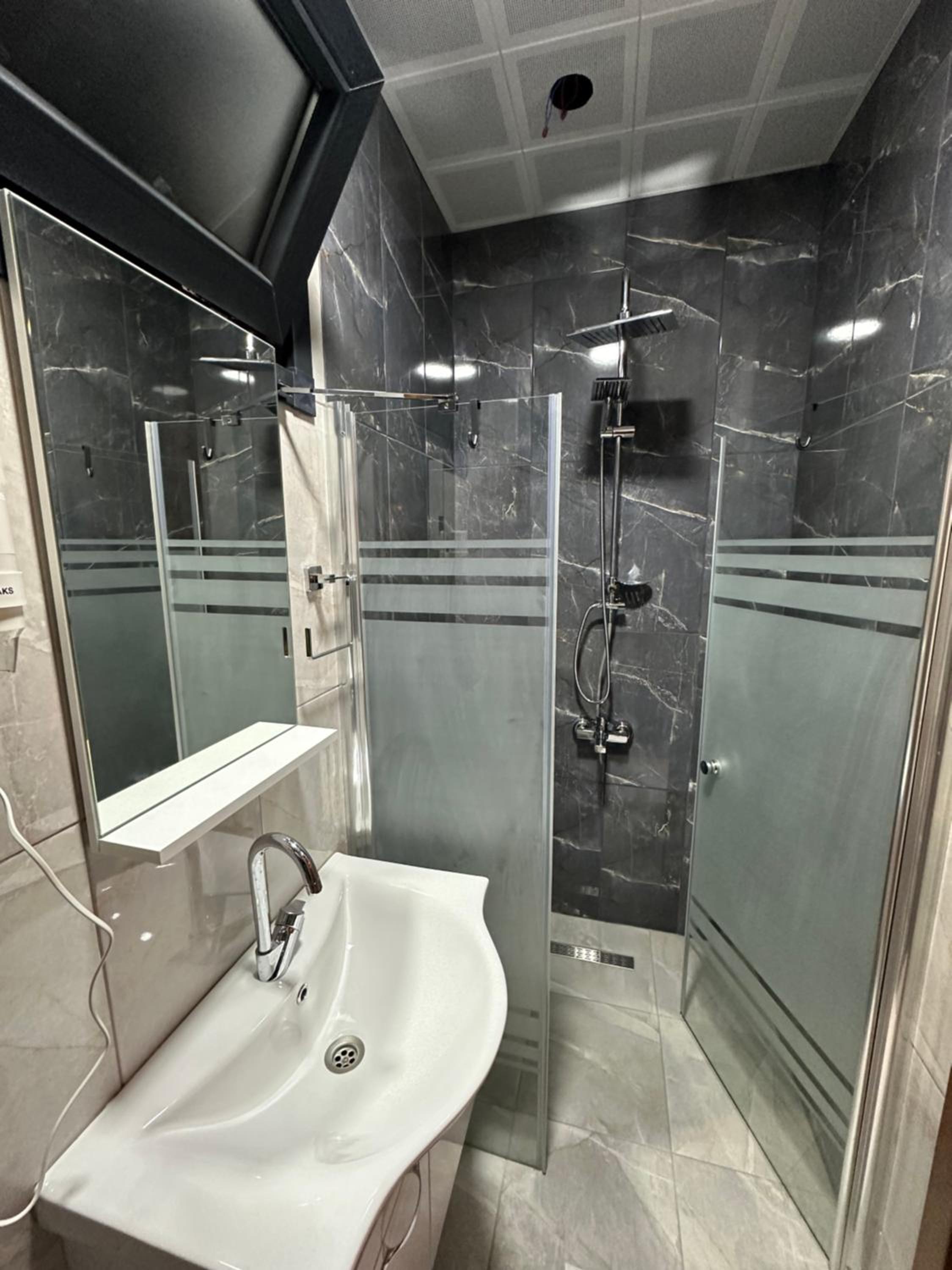River House Suit en Ardeşen — bathroom