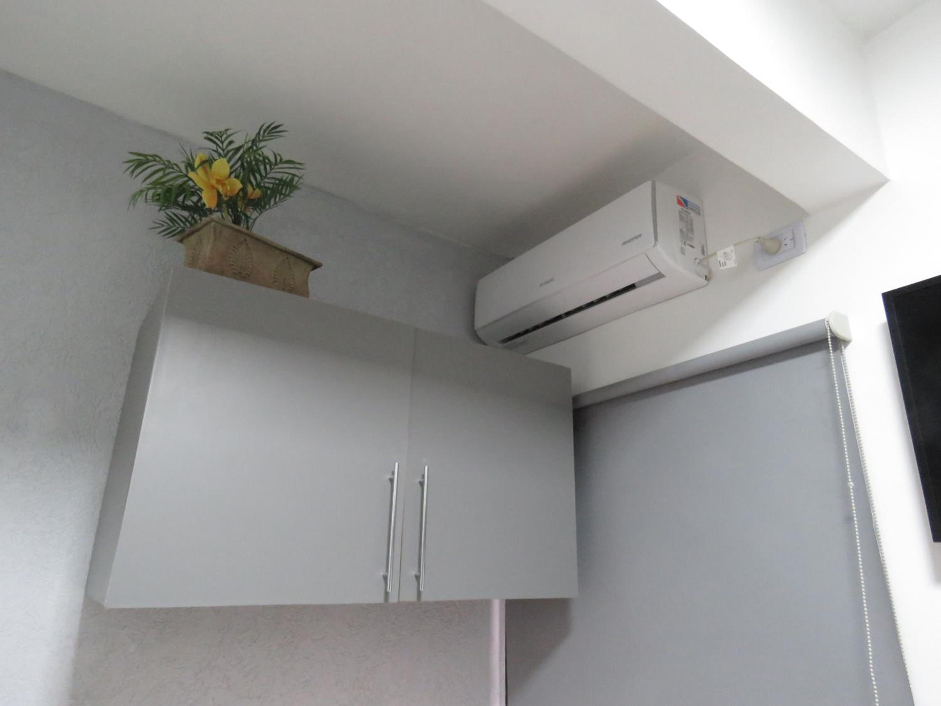 Departamento Moderno, equipado en Vicente Lopez , Ideal River Plate ,Tecnópolis ,100 metros del tren