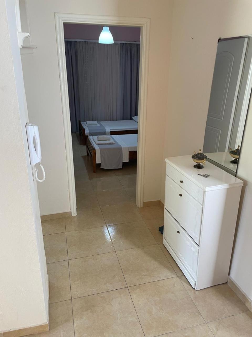 Classic sea view apartment