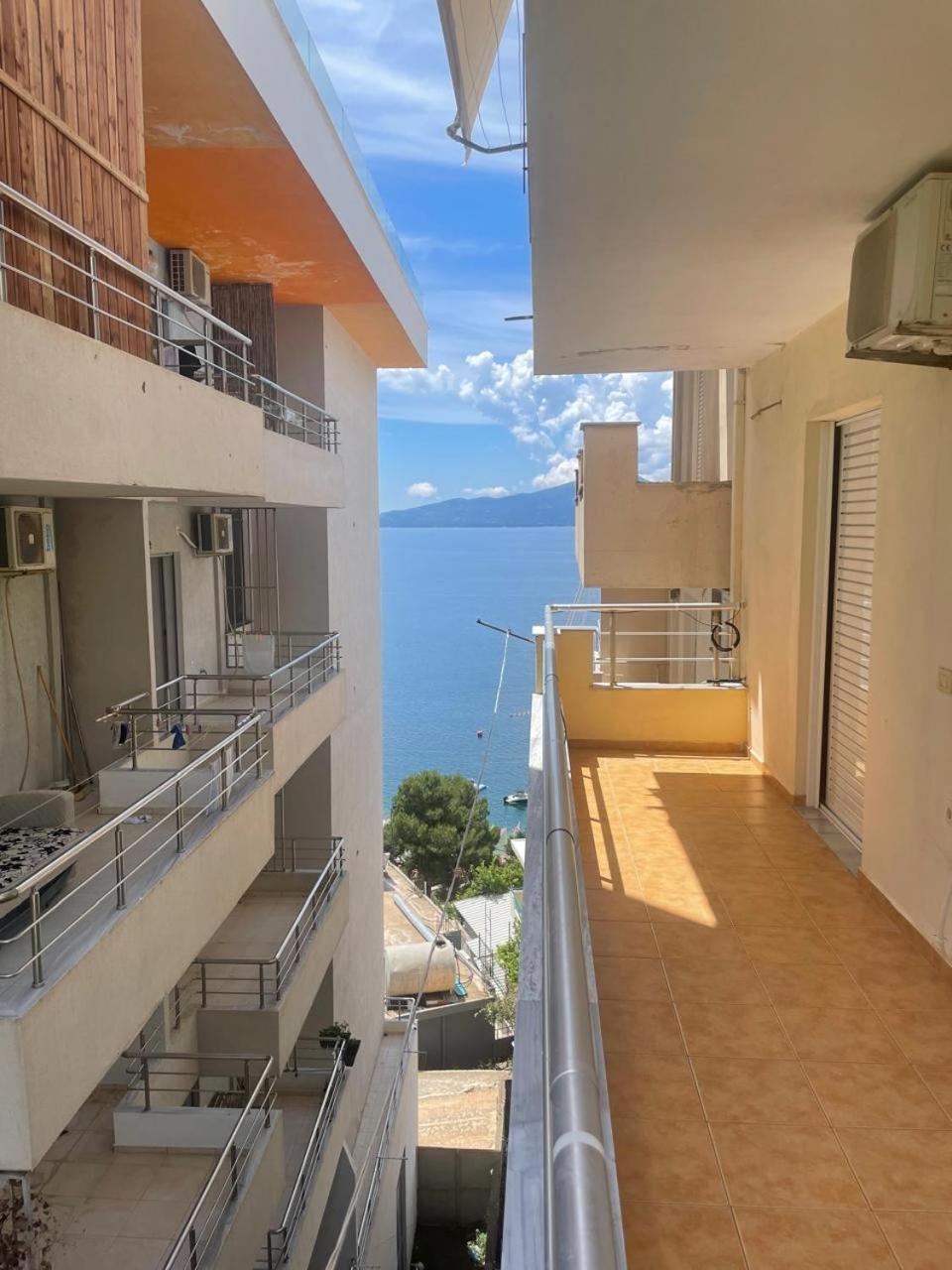 Classic sea view apartment