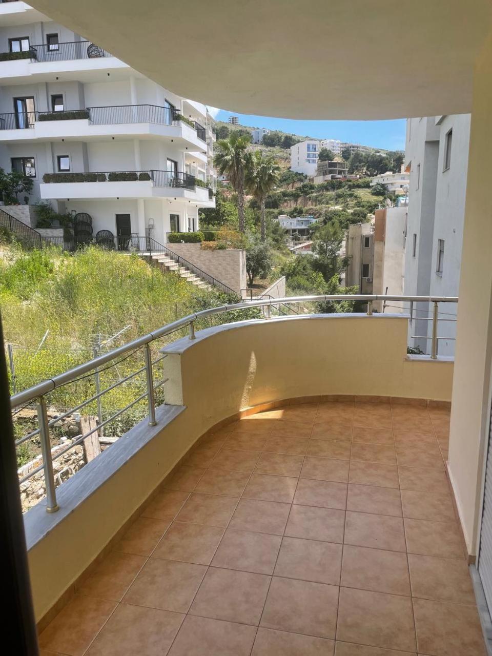 Classic sea view apartment