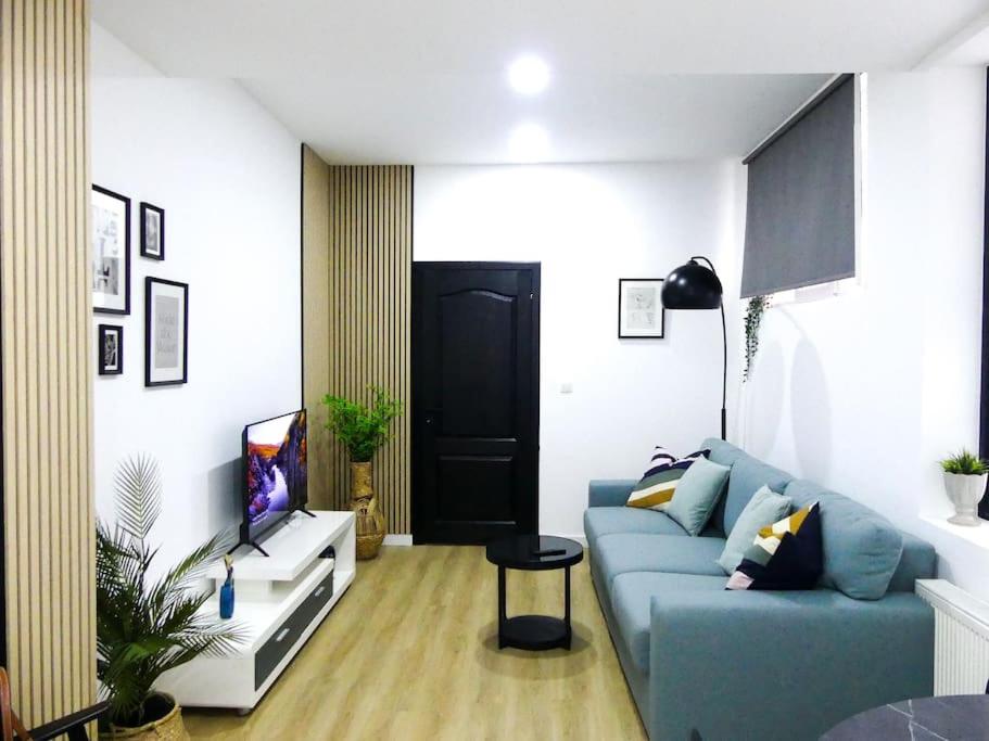 Cosy Appartement met Tuin in Centrum Antwerpen - Gratis Parking & WiFi