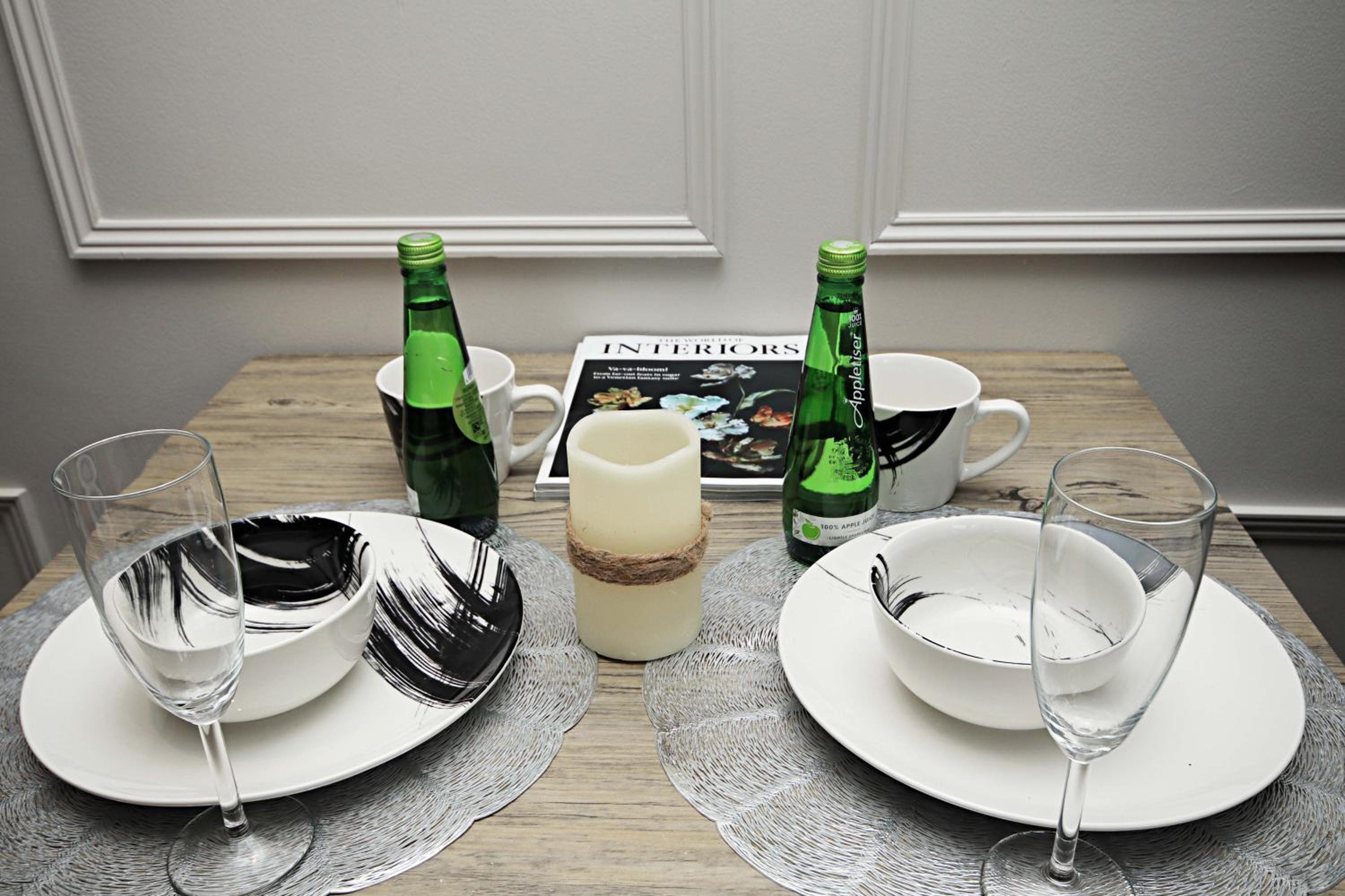 Rayan Heights Cosy 1 bedroom flat sleeps 2 perfect for contractors tourists families - Free parking
