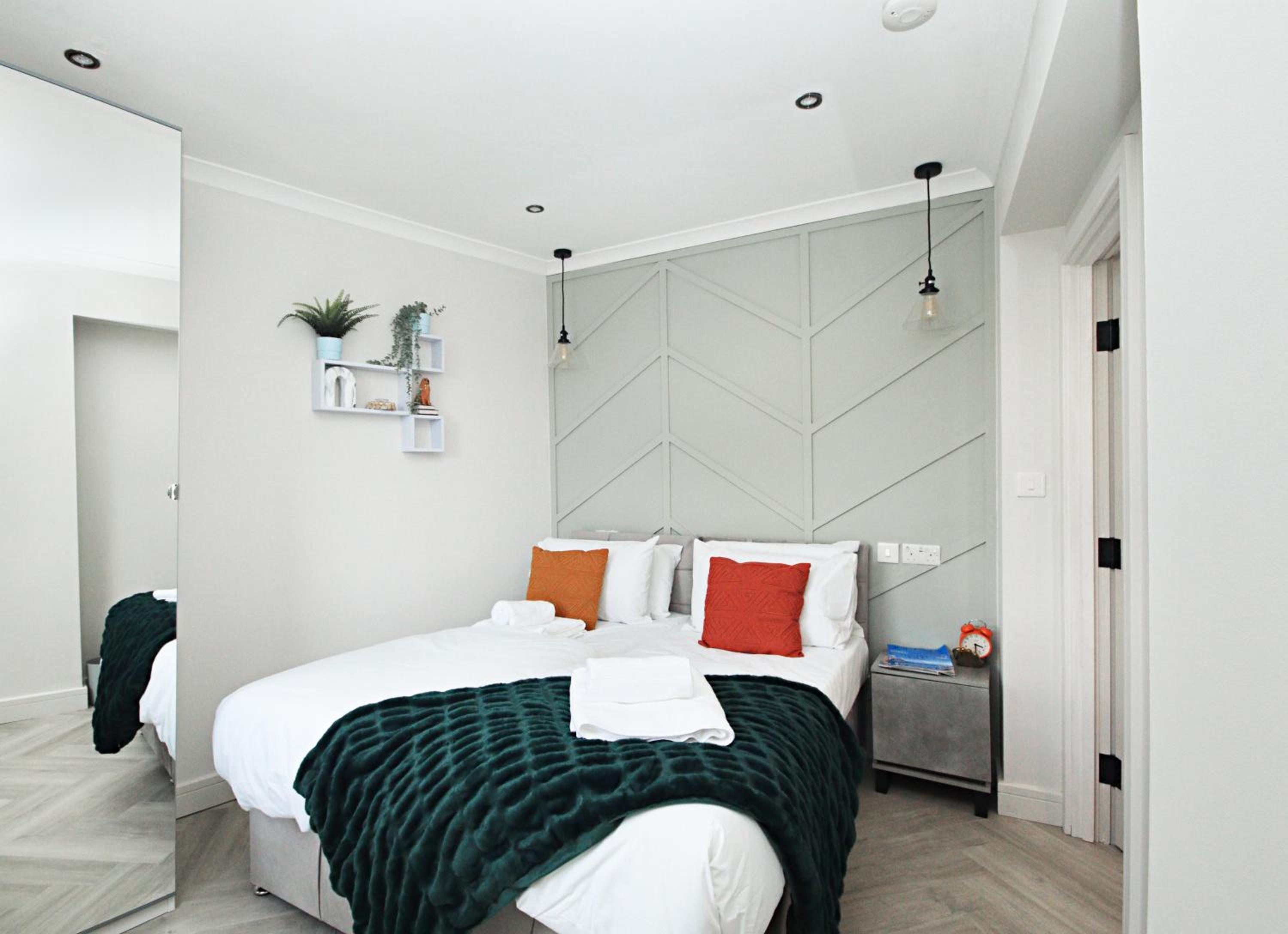 Rayan Heights Cosy 1 bedroom flat sleeps 2 perfect for contractors tourists families - Free parking