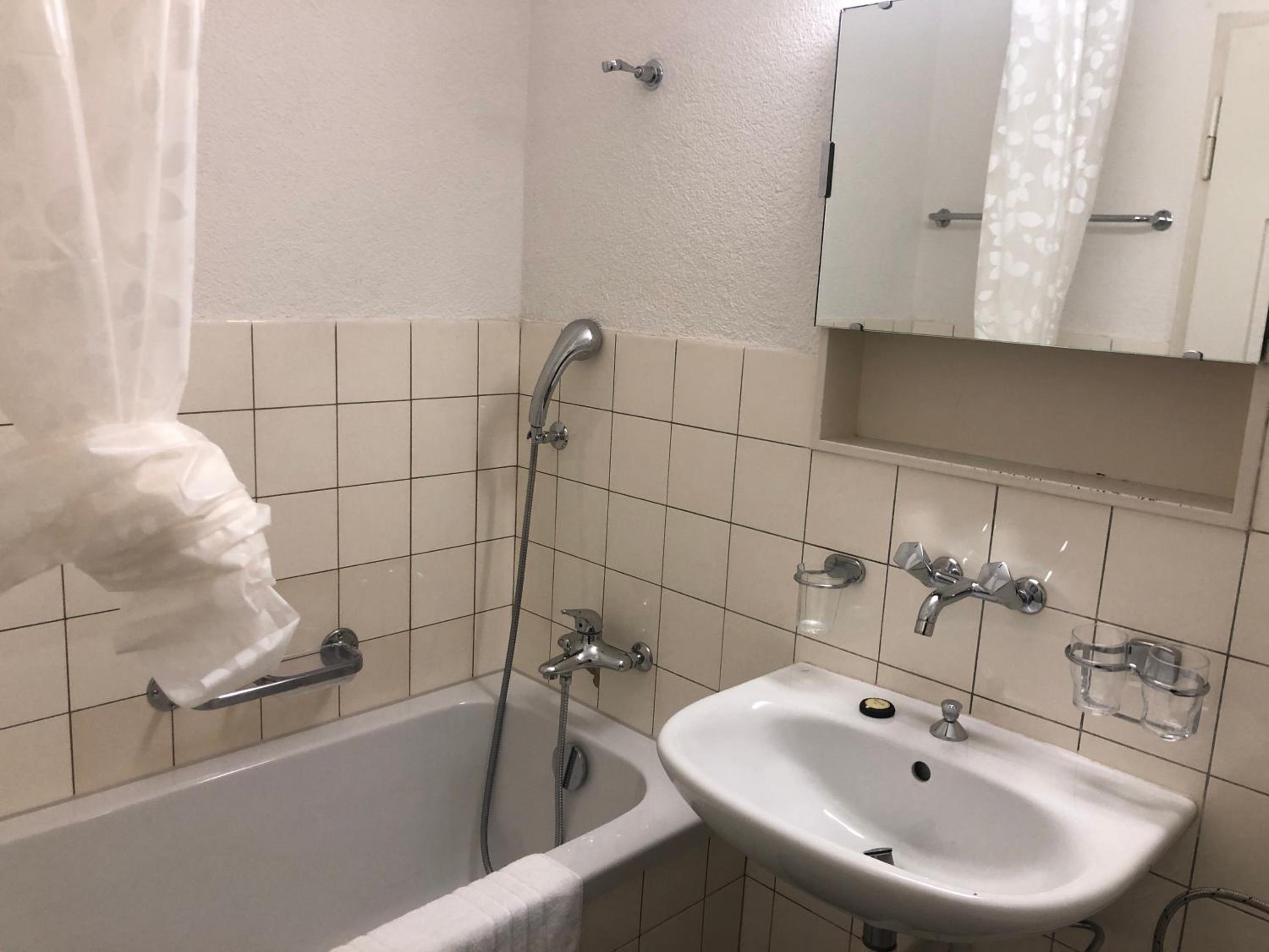 Cozy, sunny, city center 1 bedroom flat (Marble 3)