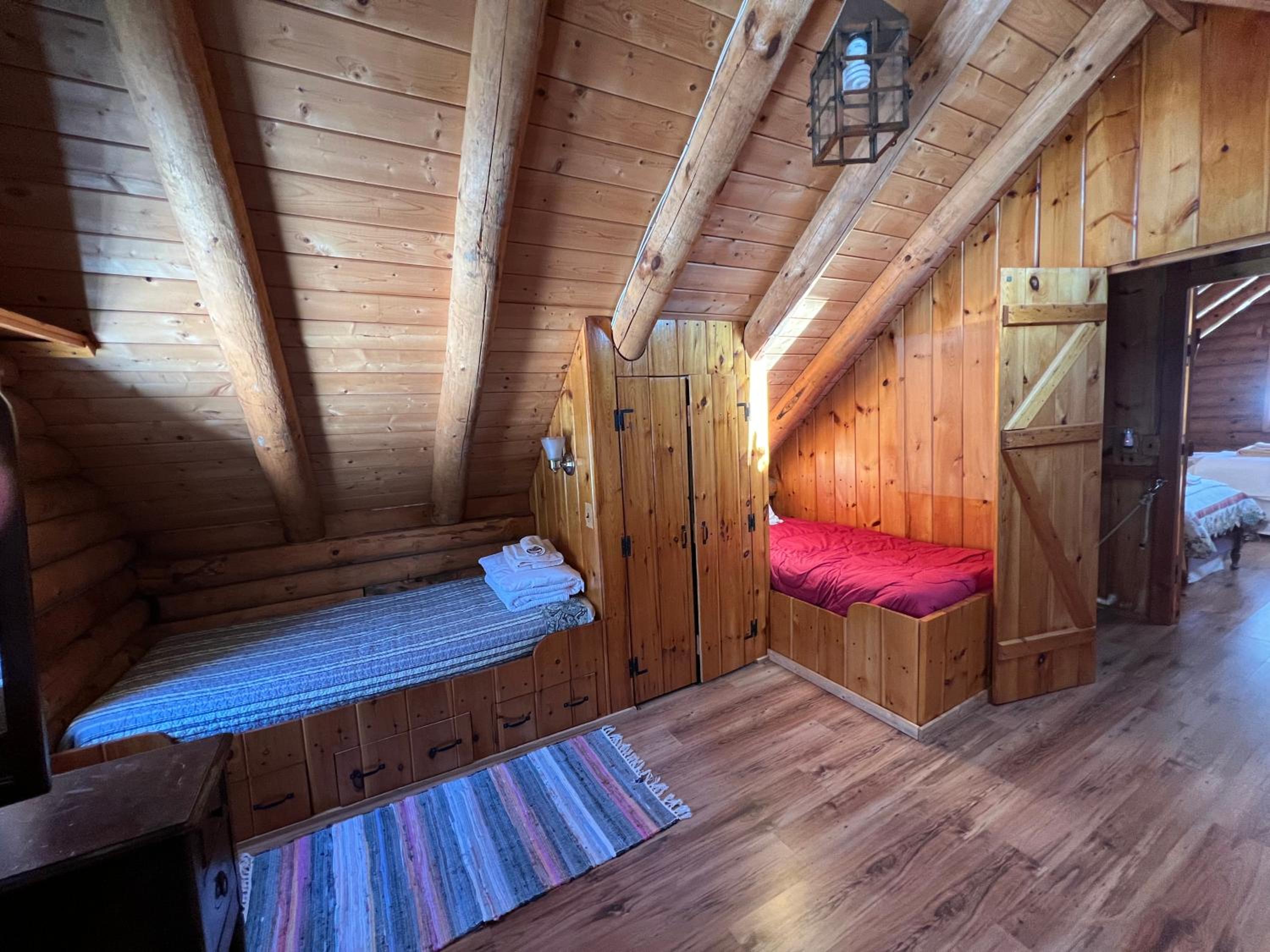 Cabin in the Woods - Property Image 38