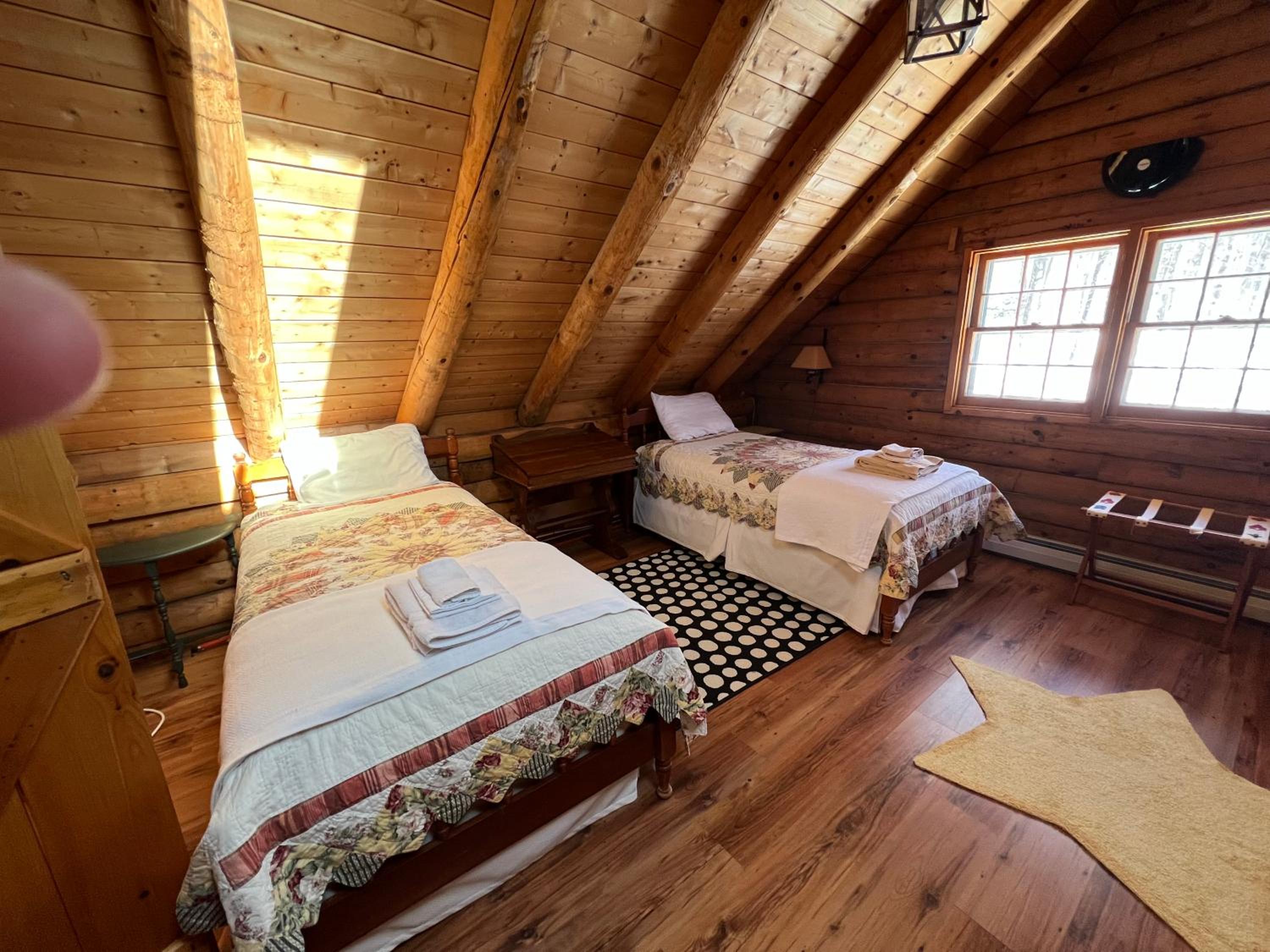 Cabin in the Woods - Property Image 34