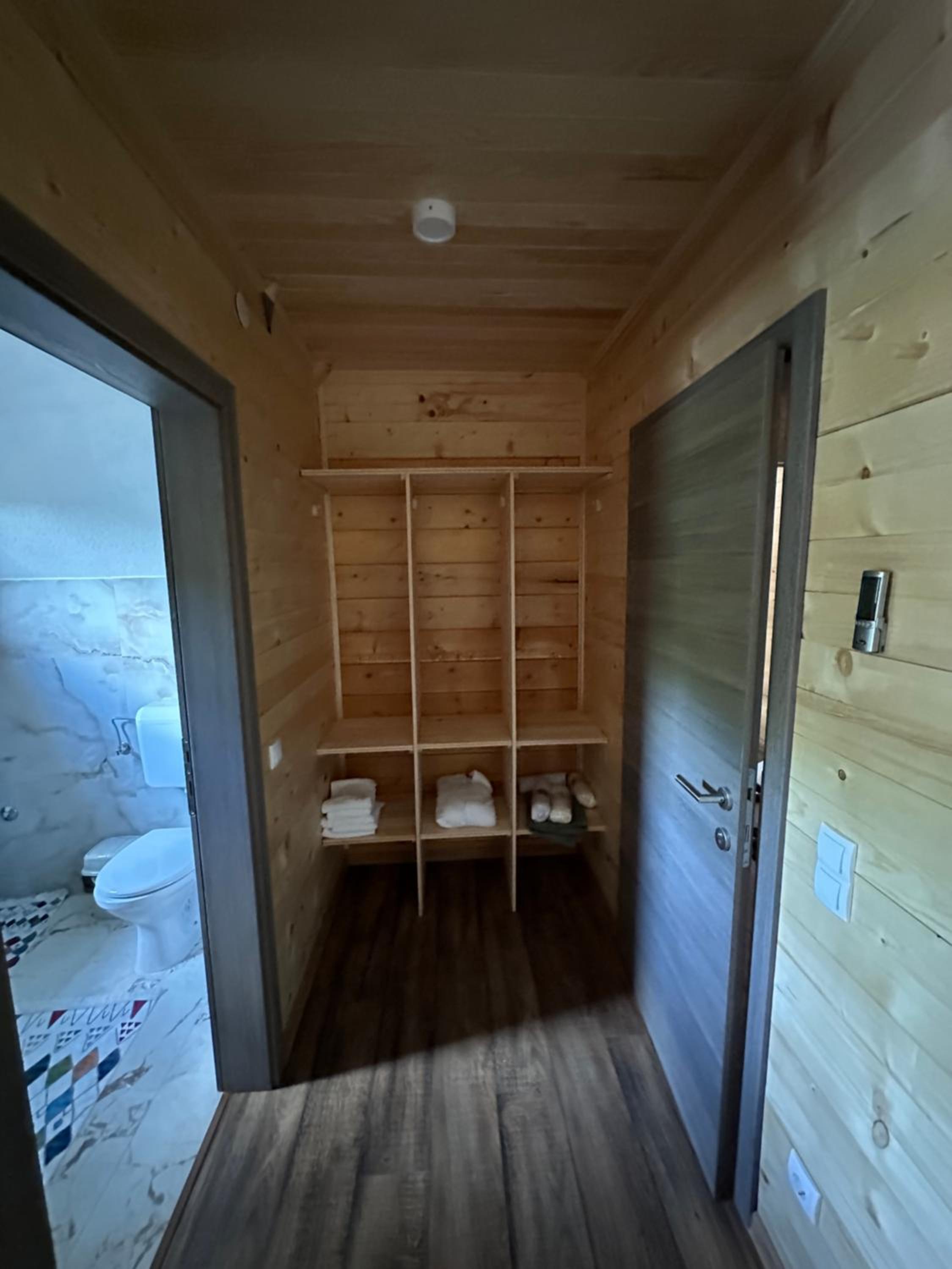 Bungalow House - 5 Rooms