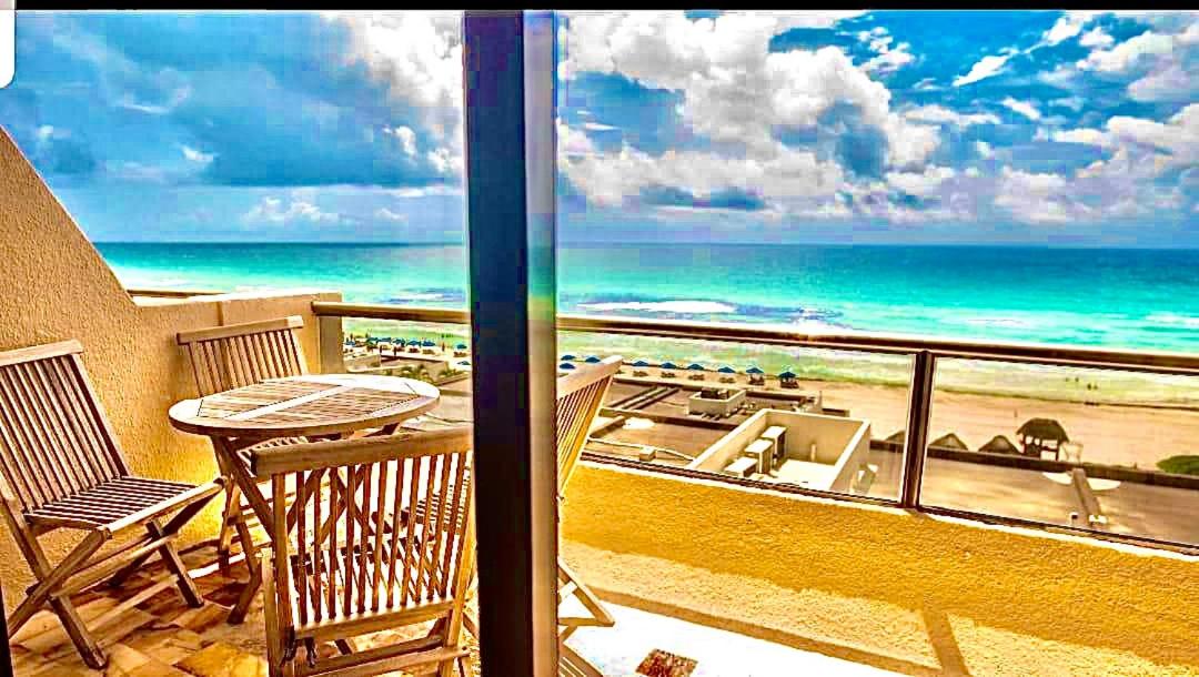 Deluxe 2 bedroom condo
