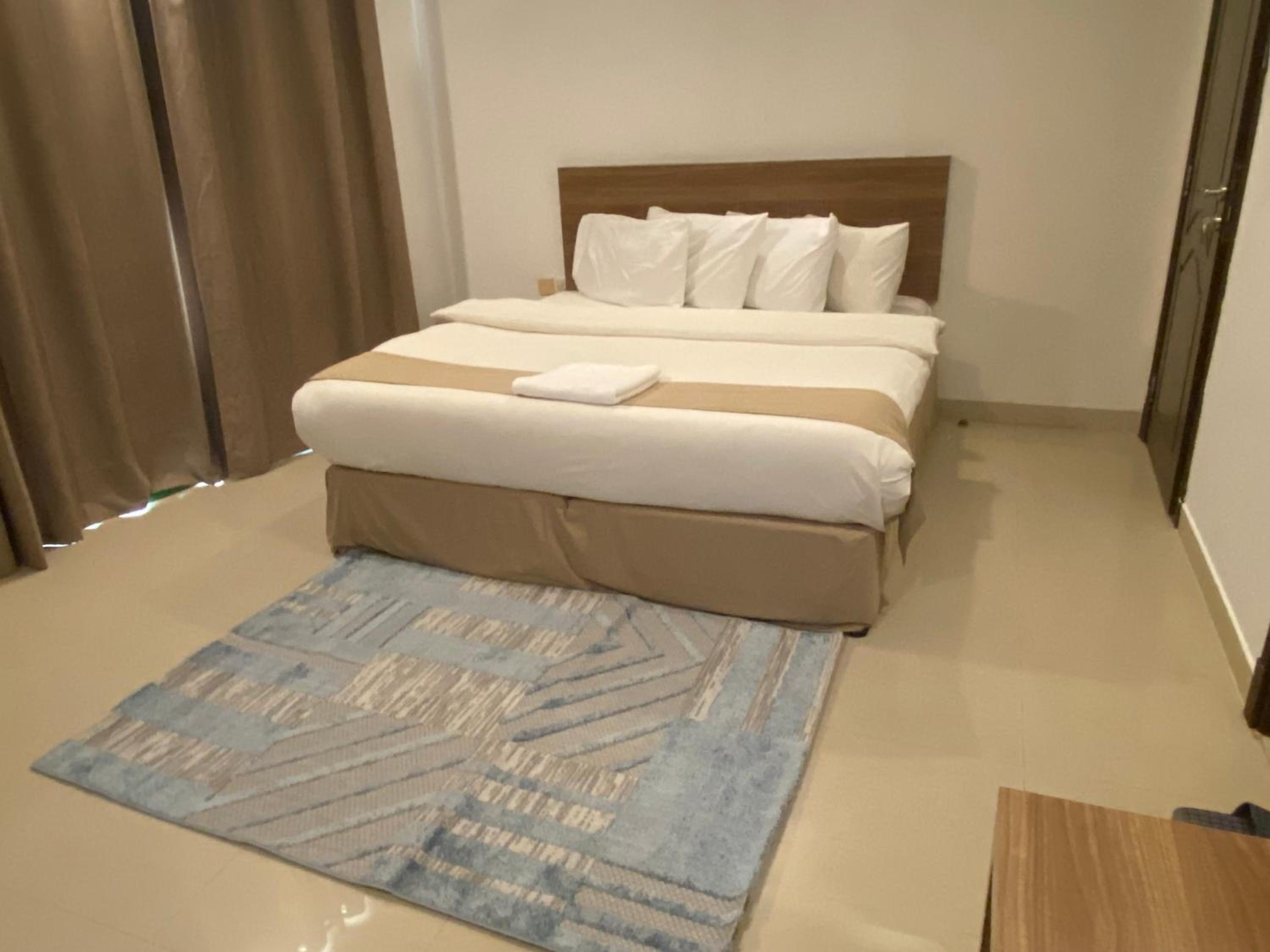 Rest-Inn Furnished Apartments ريست-ان للشقق المفروشة