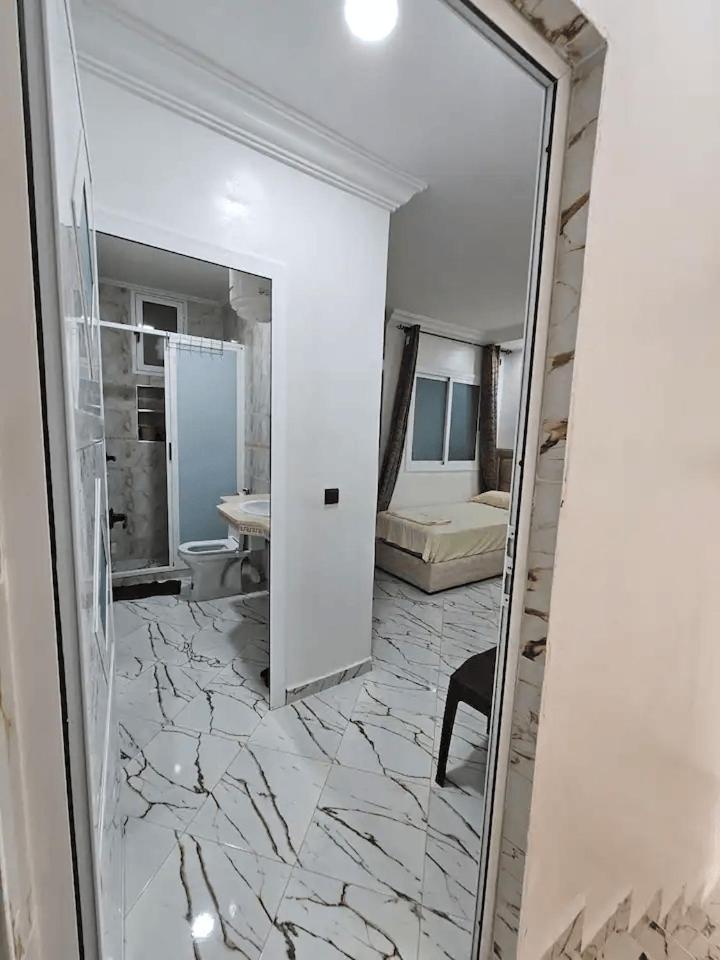 Ammour Apartment