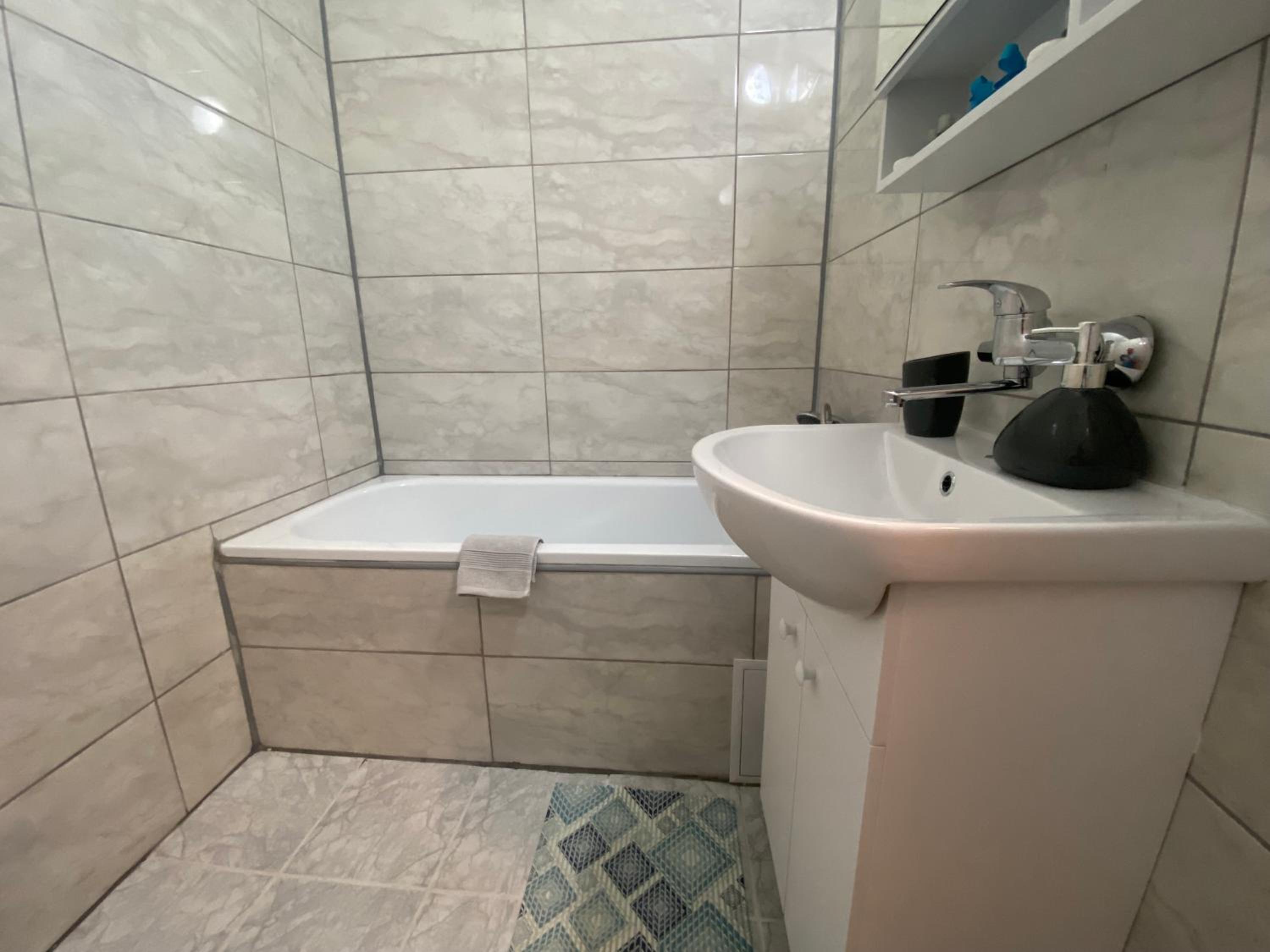 1 Bedroom Ap SeaView Peace and Quiet