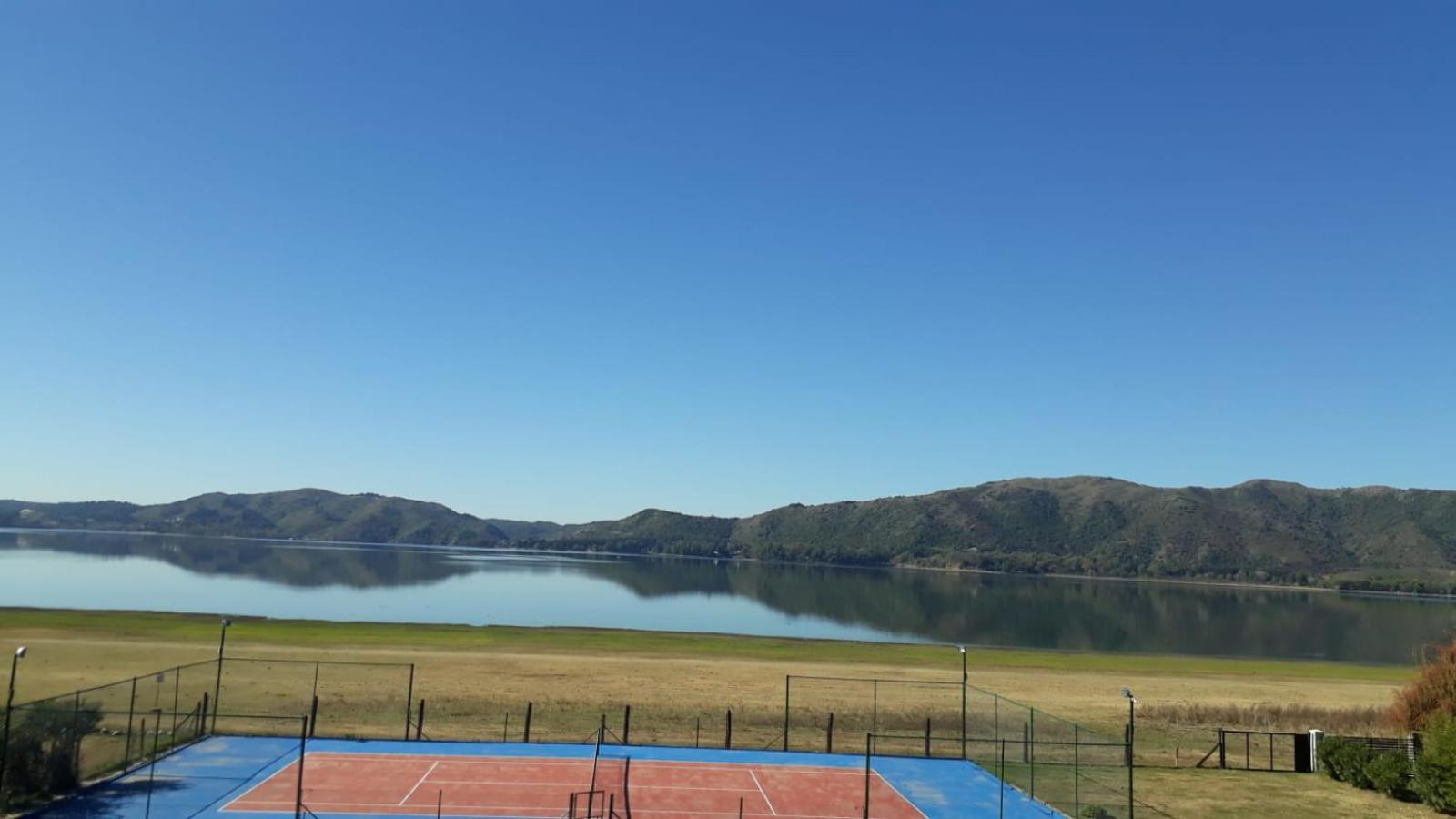 SOBRE LAGO los MOLINOS