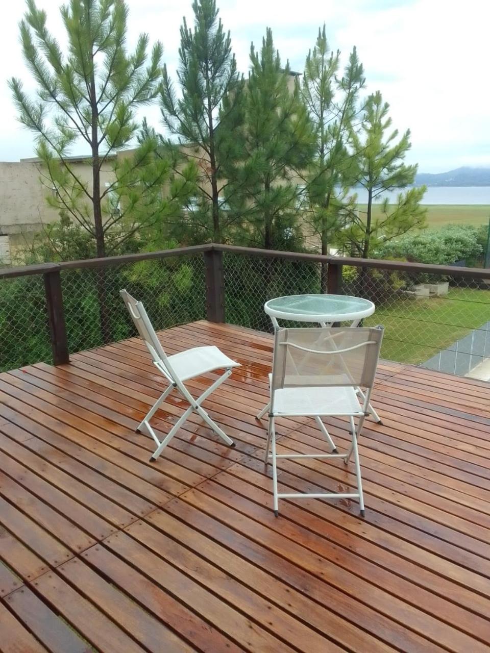 SOBRE LAGO los MOLINOS