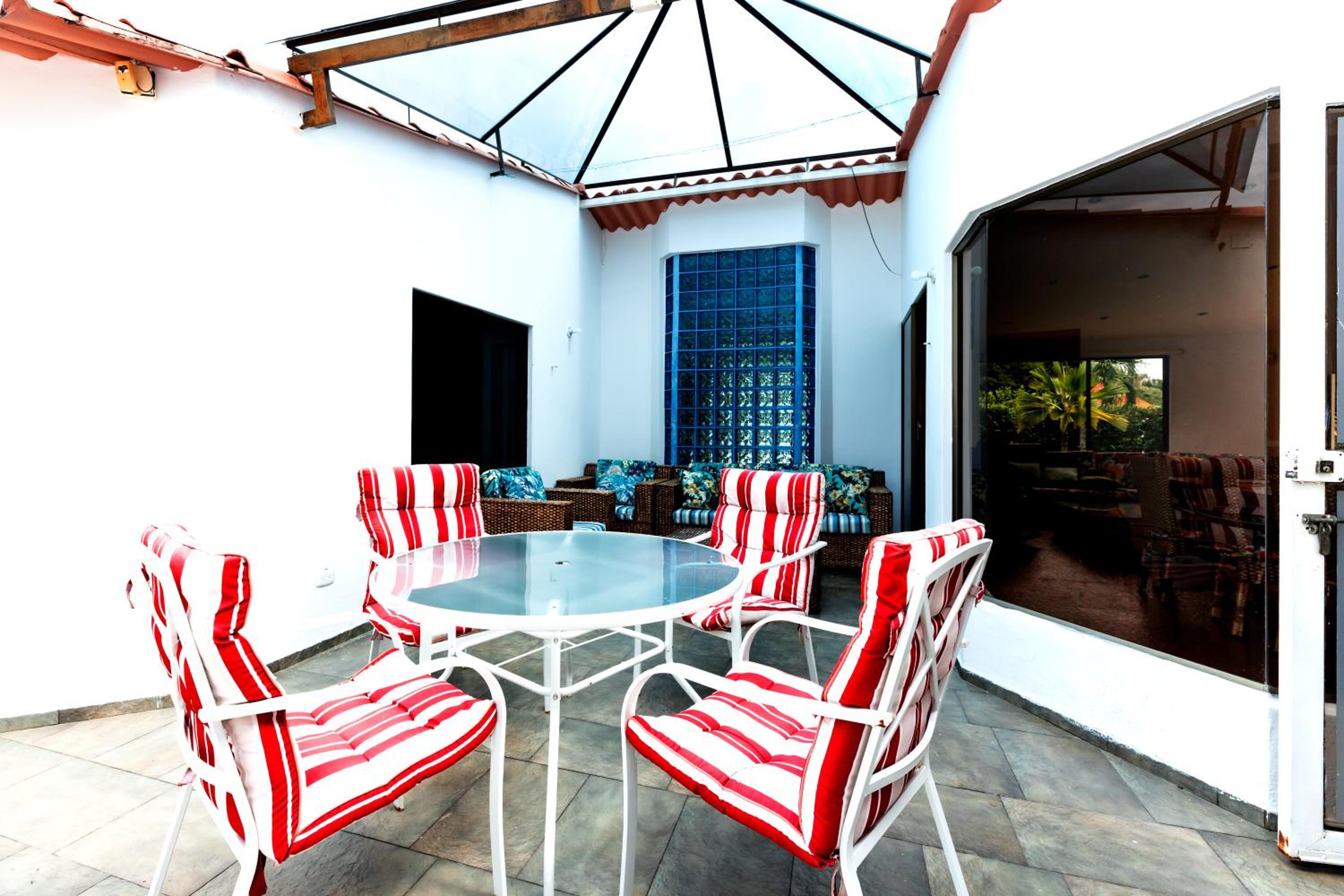 Casa Vacacional en condominio en Peñalisa con piscina privada BBQ WiFi