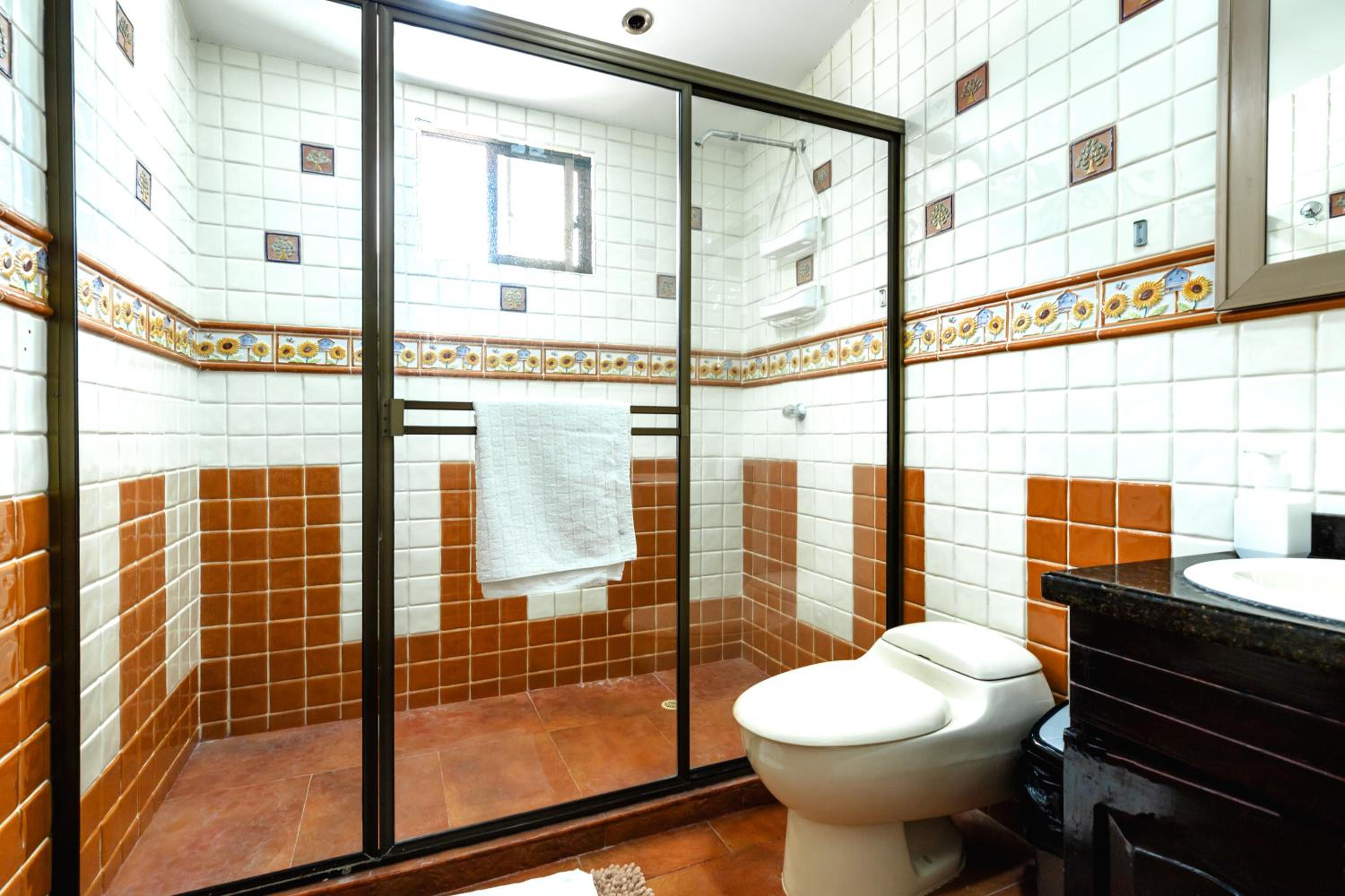 Casa Vacacional en condominio en Peñalisa con piscina privada BBQ WiFi