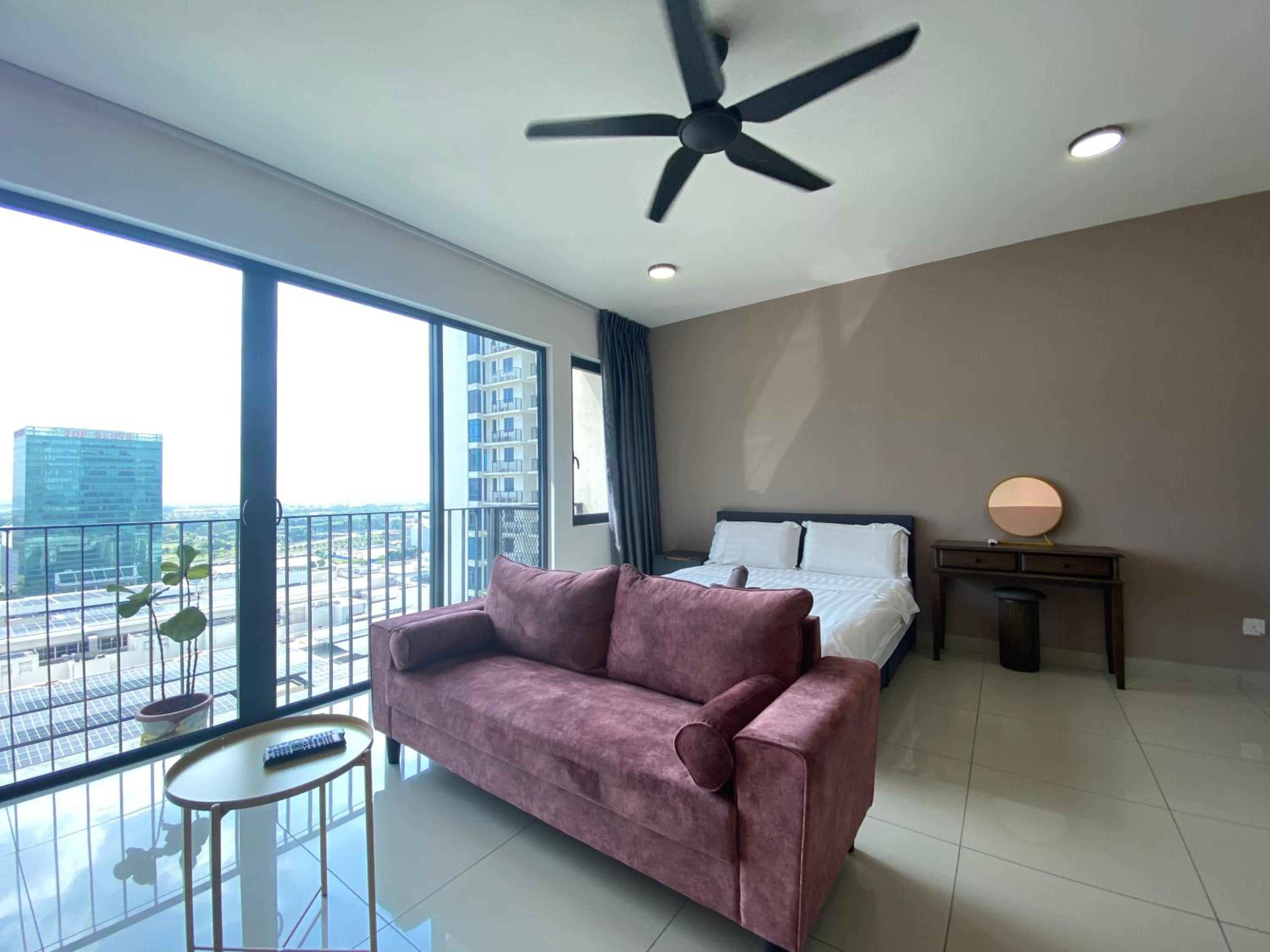 Trefoil @ Studio Comfy~Dhomestay 1 photo 1