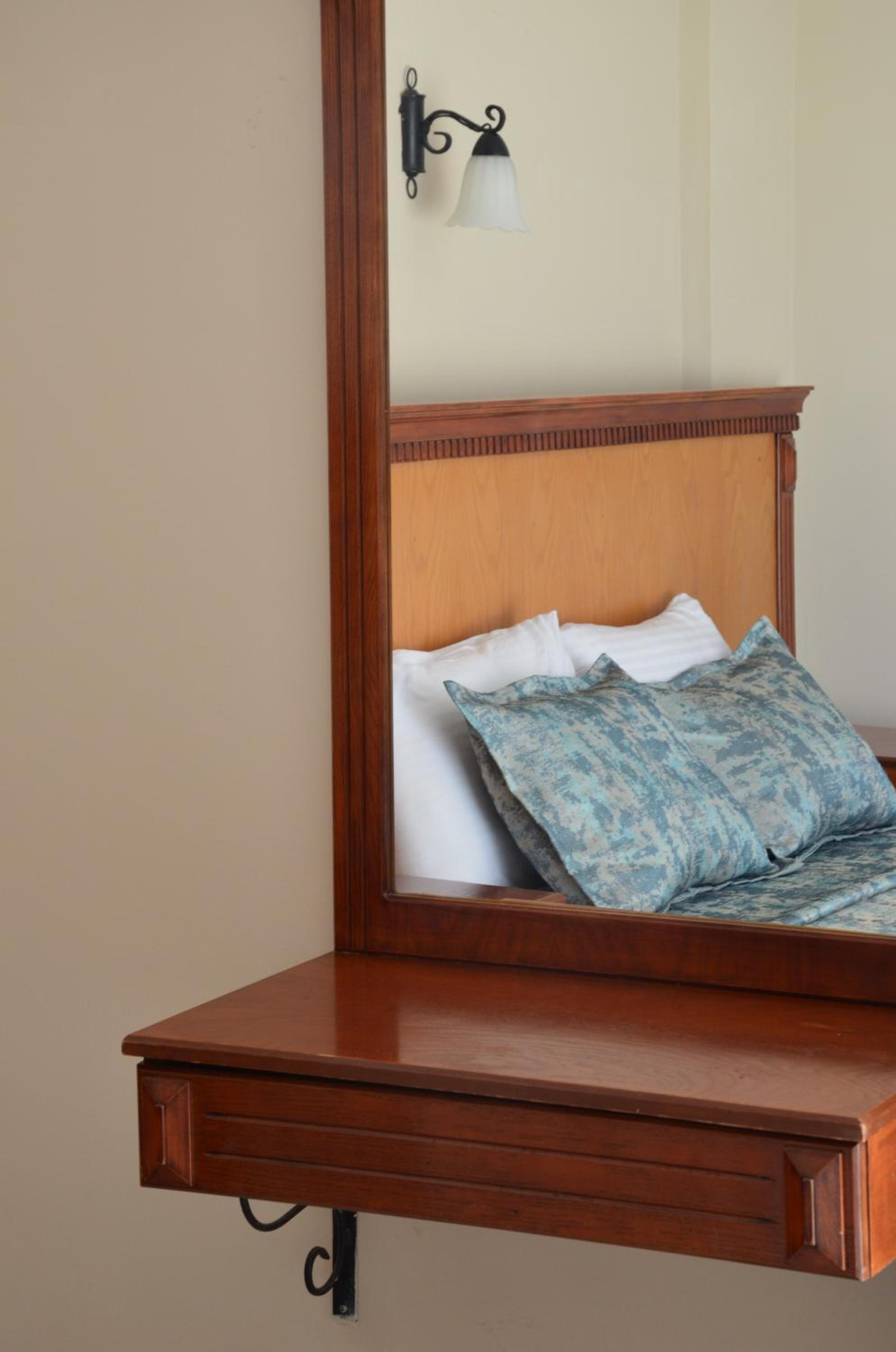 Rosy Suites Hotel - Image 59