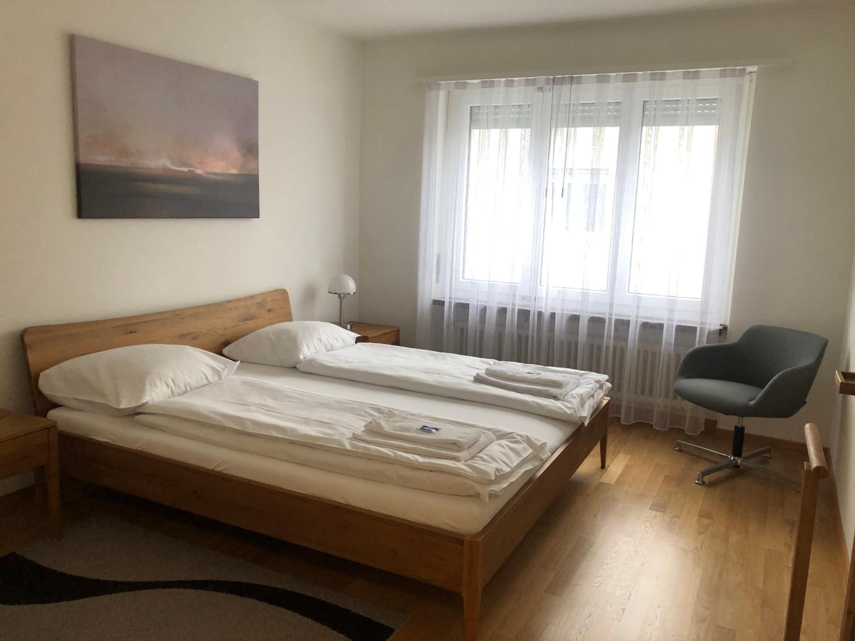 Bright and quiet studio in the city center - Sky11