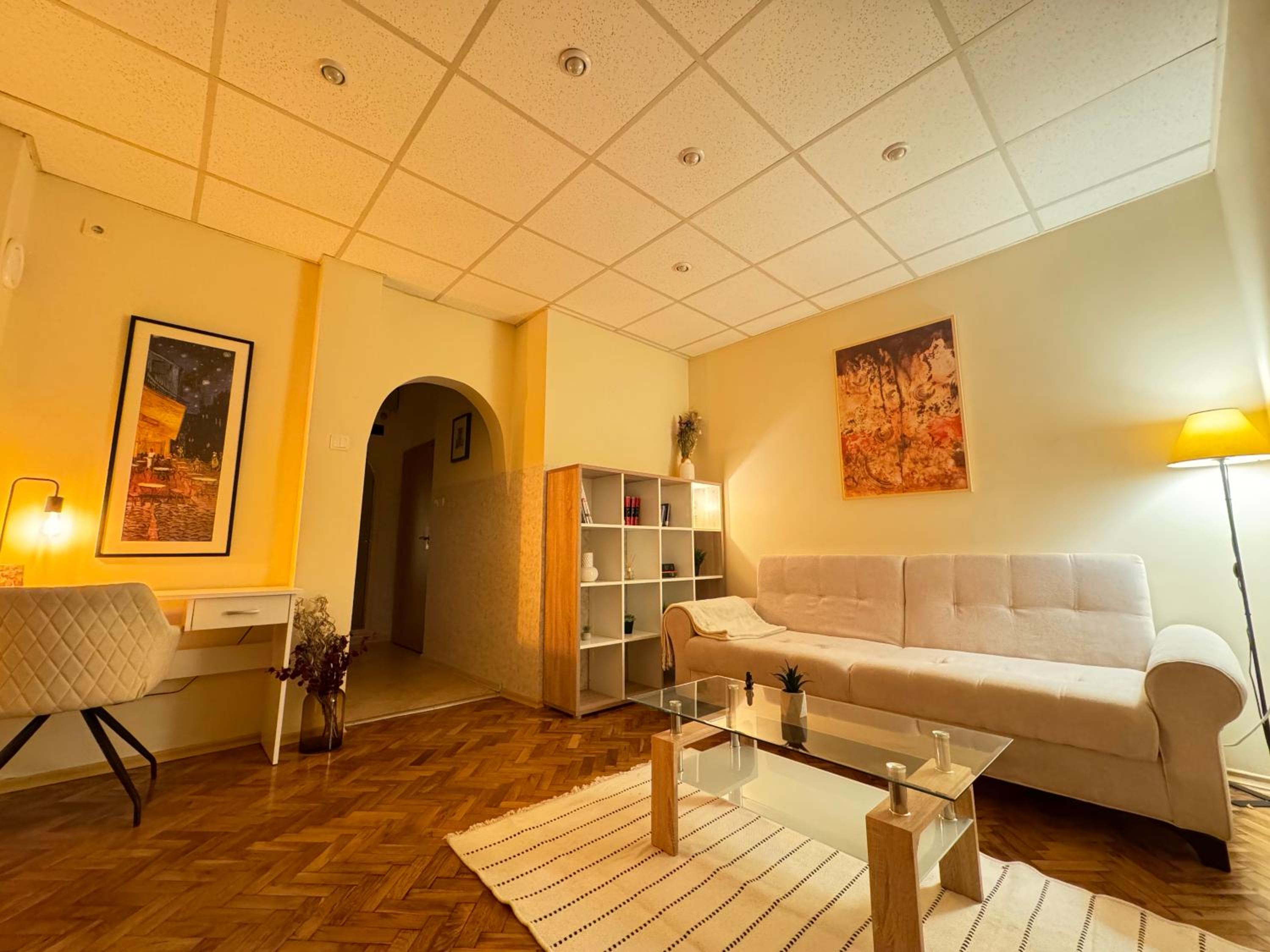 Cozy and quiet central apartment
