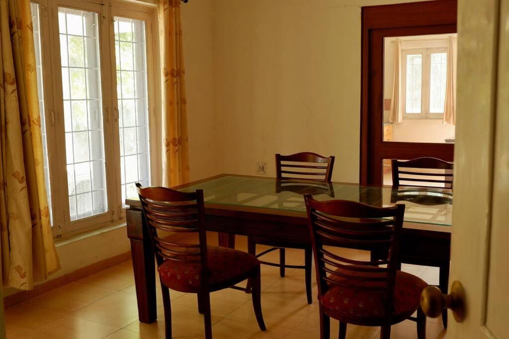 The Raghav Farmhouse