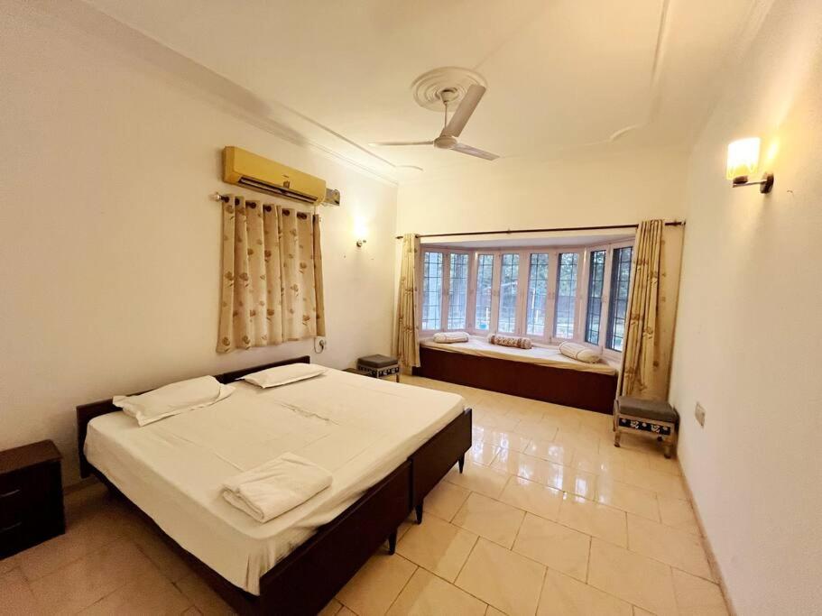The Raghav Farmhouse