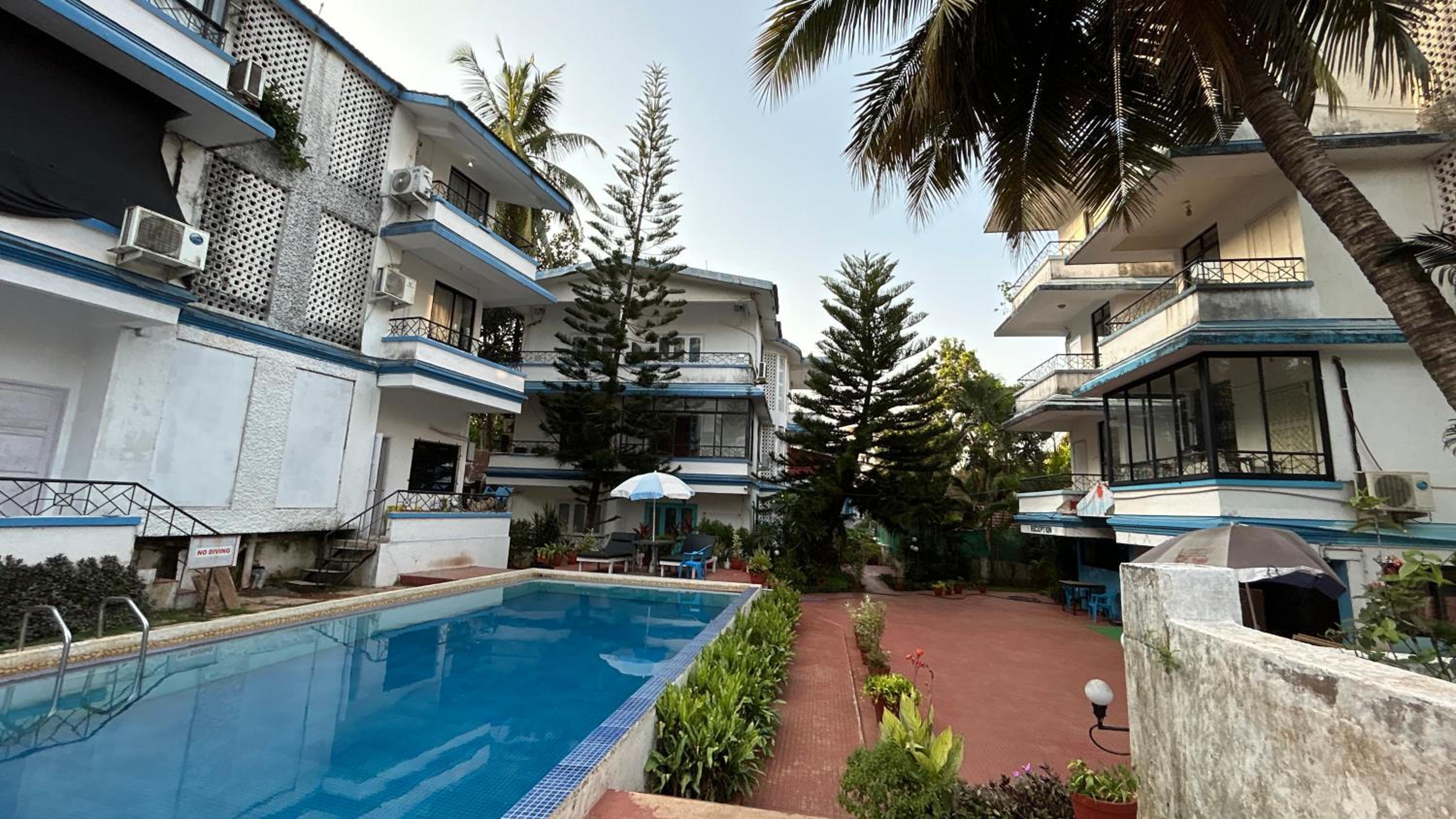 Muffys Pool Apartment