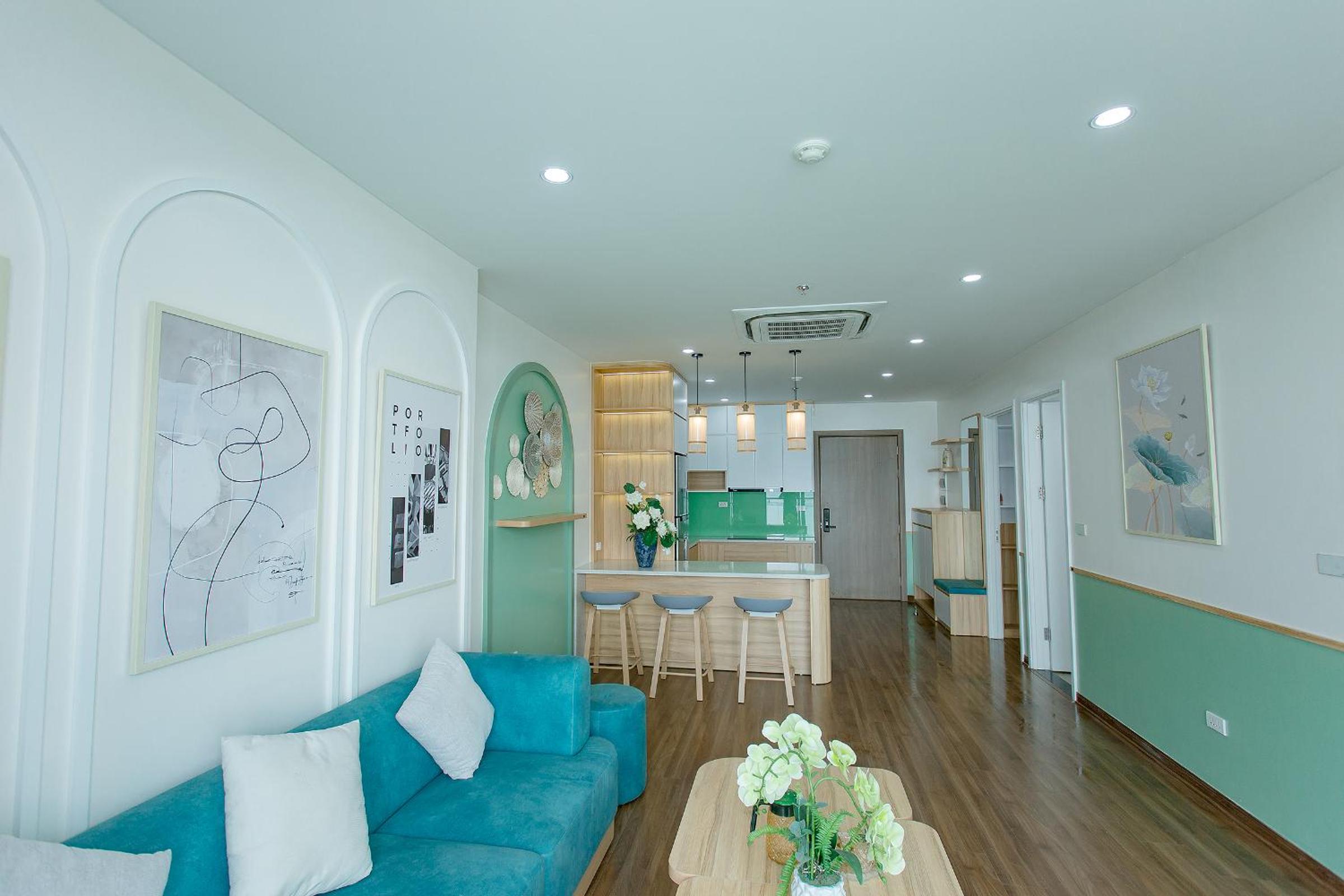 Luxury Green Diamond Ha Long view 3